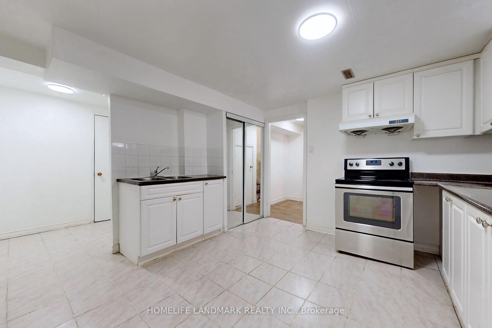 Photo 23 of 225 Pineway Boulevard, North York, Bayview Woods-Steeles — HOMEH