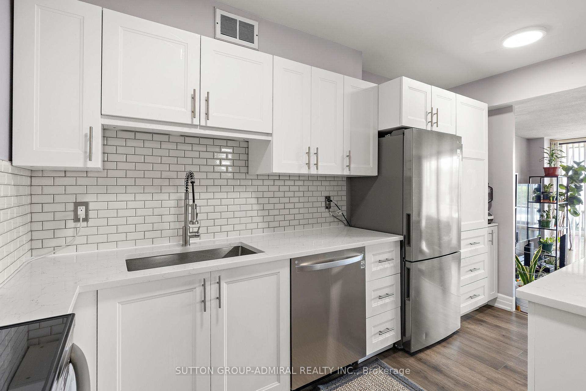 Photo 19 of Unit 513, 1 Four Winds Drive, North York, York University Heights — HOMEH