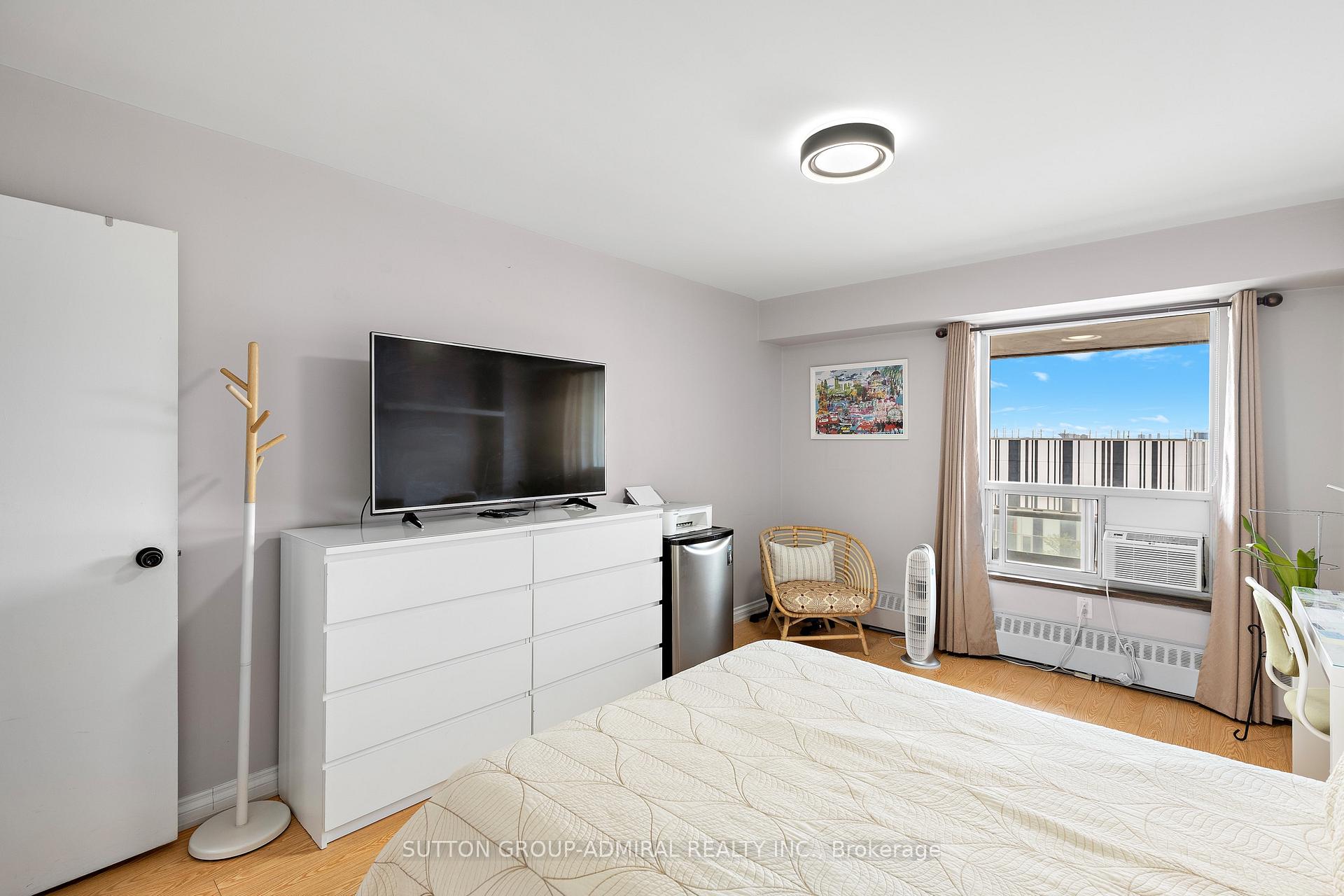 Photo 28 of Unit 513, 1 Four Winds Drive, North York, York University Heights — HOMEH