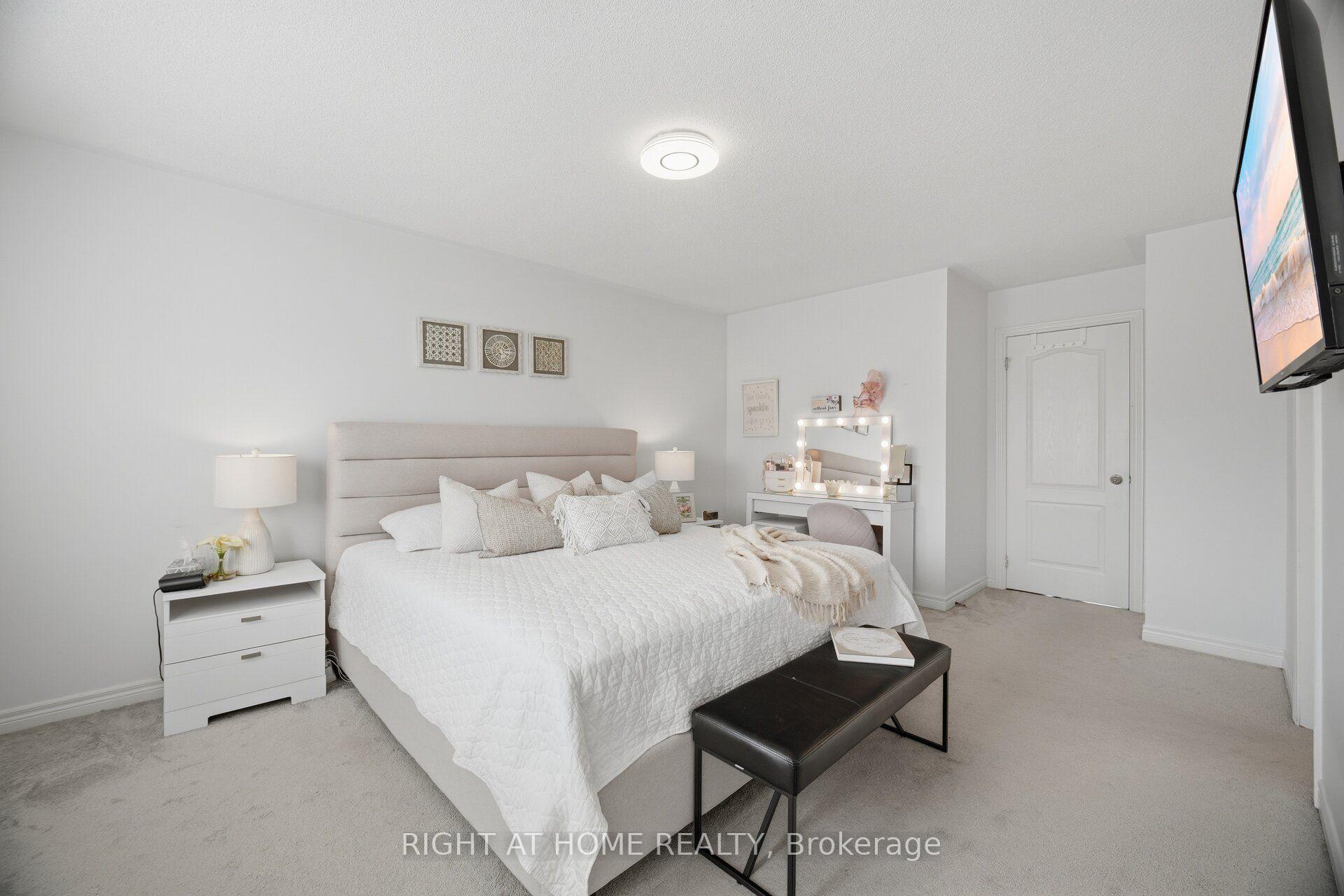Photo 23 of 3186 Robert Brown Boulevard, Oakville, Glenorchy — HOMEH