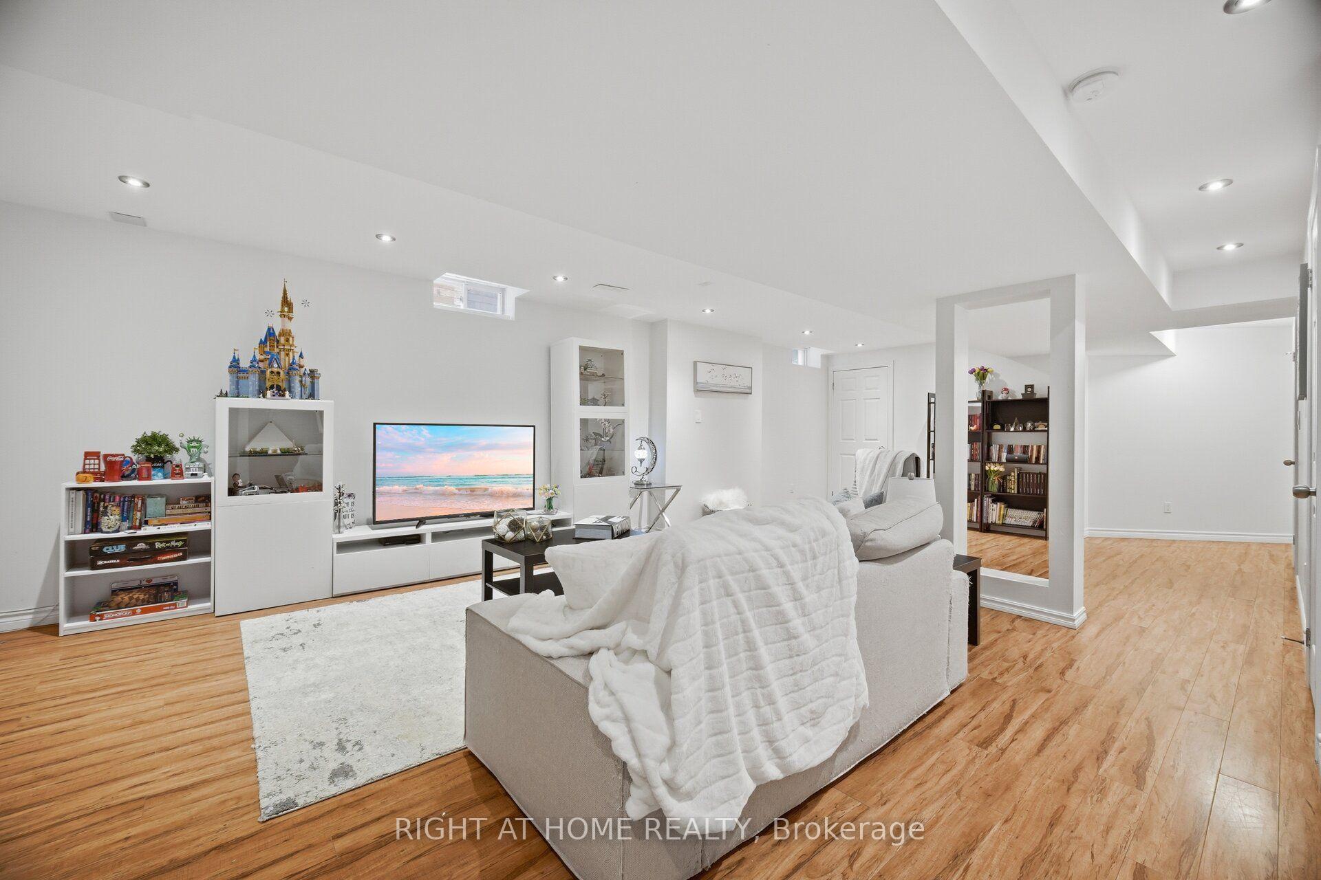 Photo 36 of 3186 Robert Brown Boulevard, Oakville, Glenorchy — HOMEH