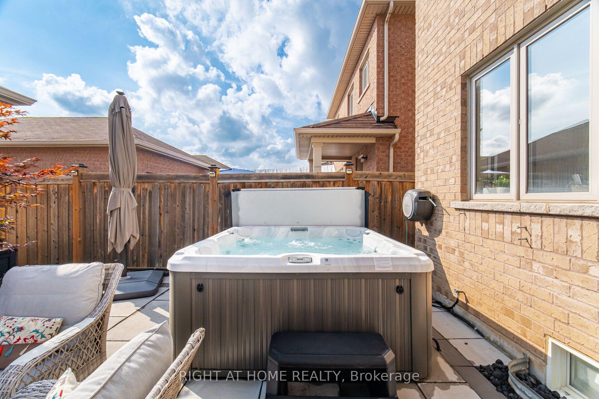 Photo 48 of 3186 Robert Brown Boulevard, Oakville, Glenorchy — HOMEH