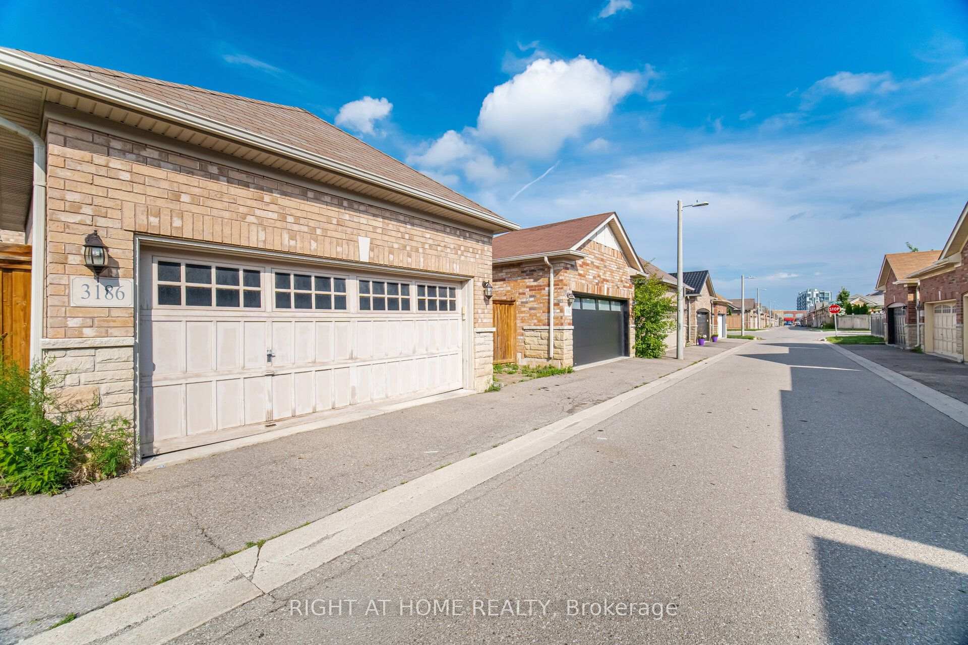 Photo 49 of 3186 Robert Brown Boulevard, Oakville, Glenorchy — HOMEH