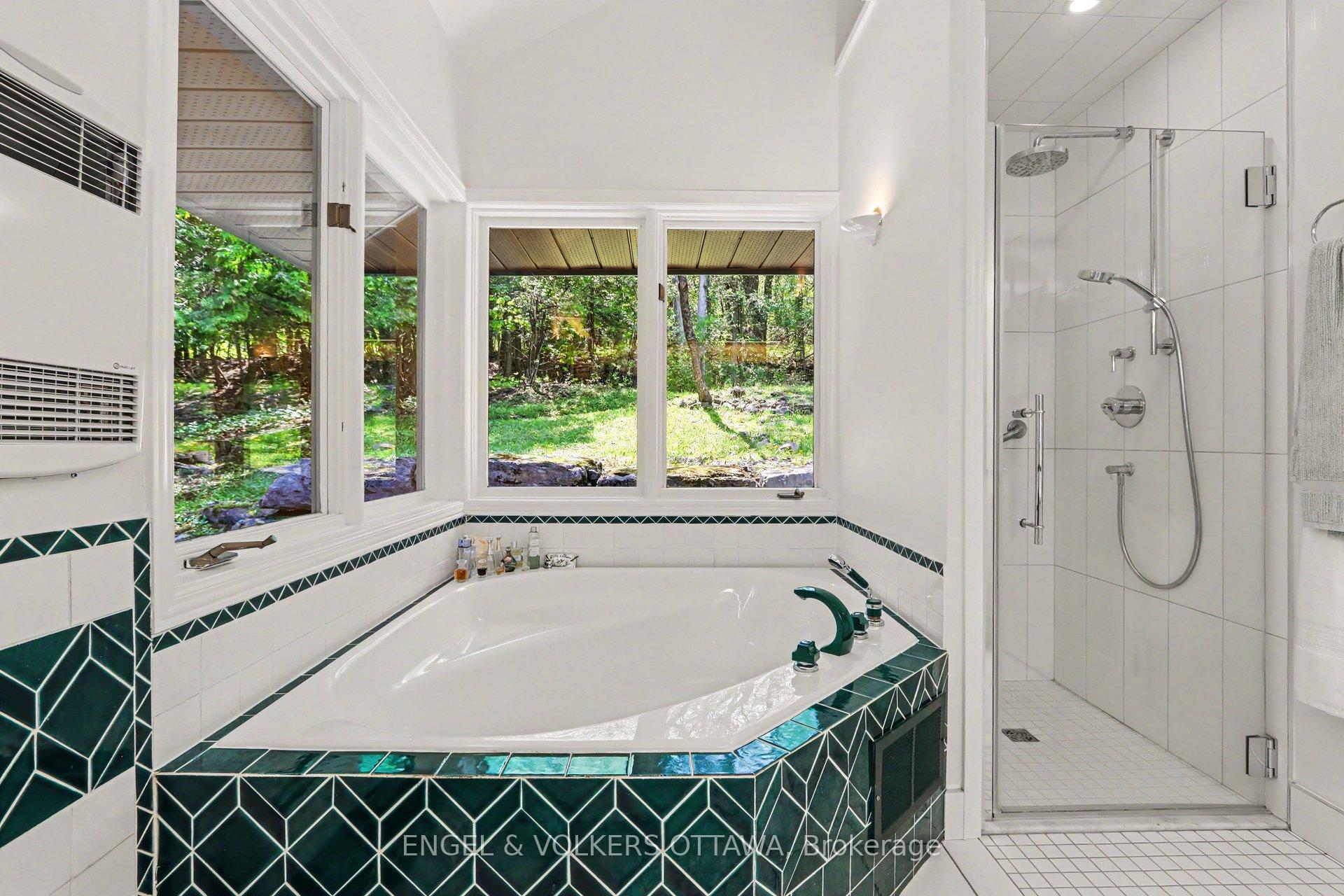 Photo 28 of 4637 Northwoods Drive, Ottawa, Constance Bay — HOMEH