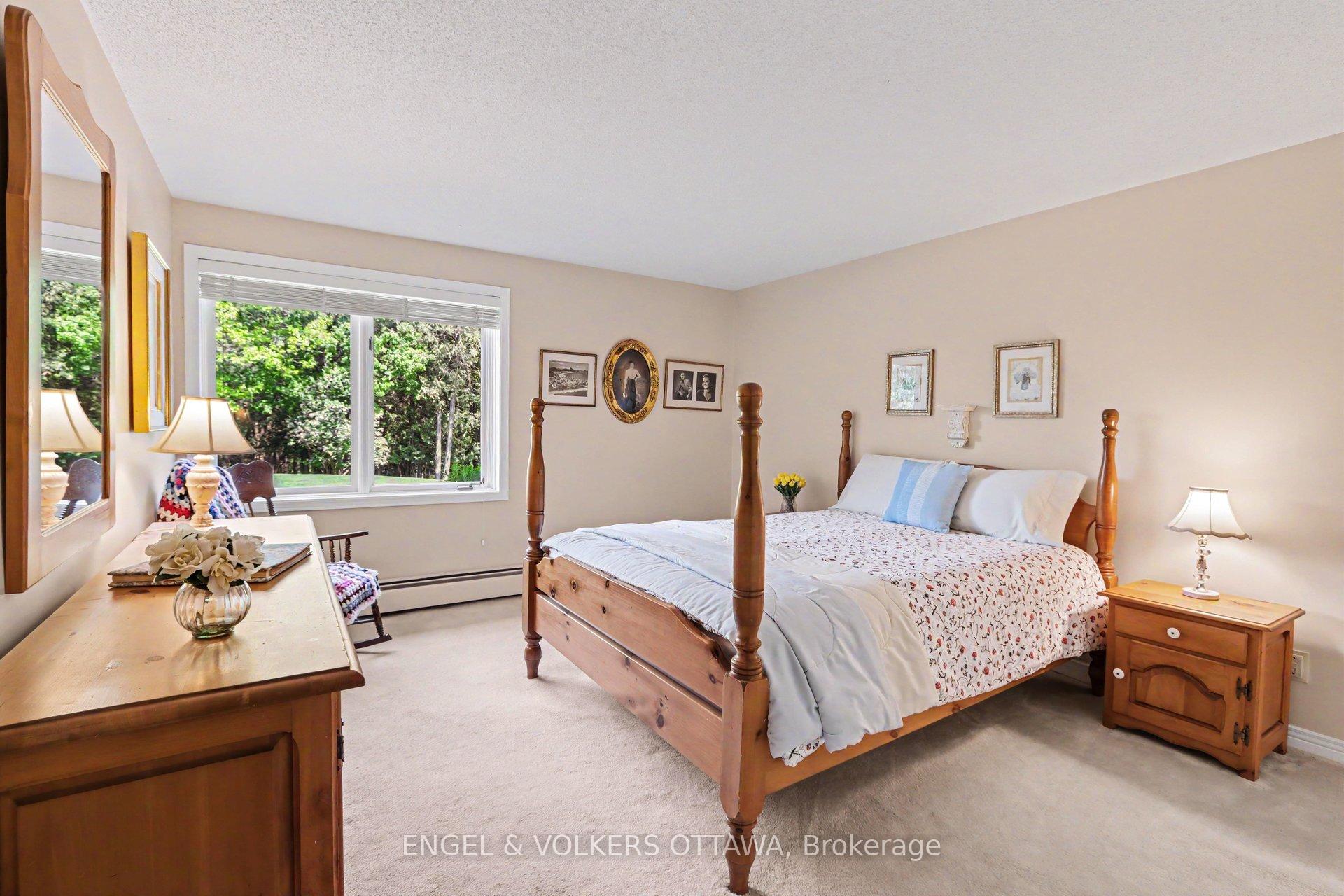 Photo 36 of 4637 Northwoods Drive, Ottawa, Constance Bay — HOMEH
