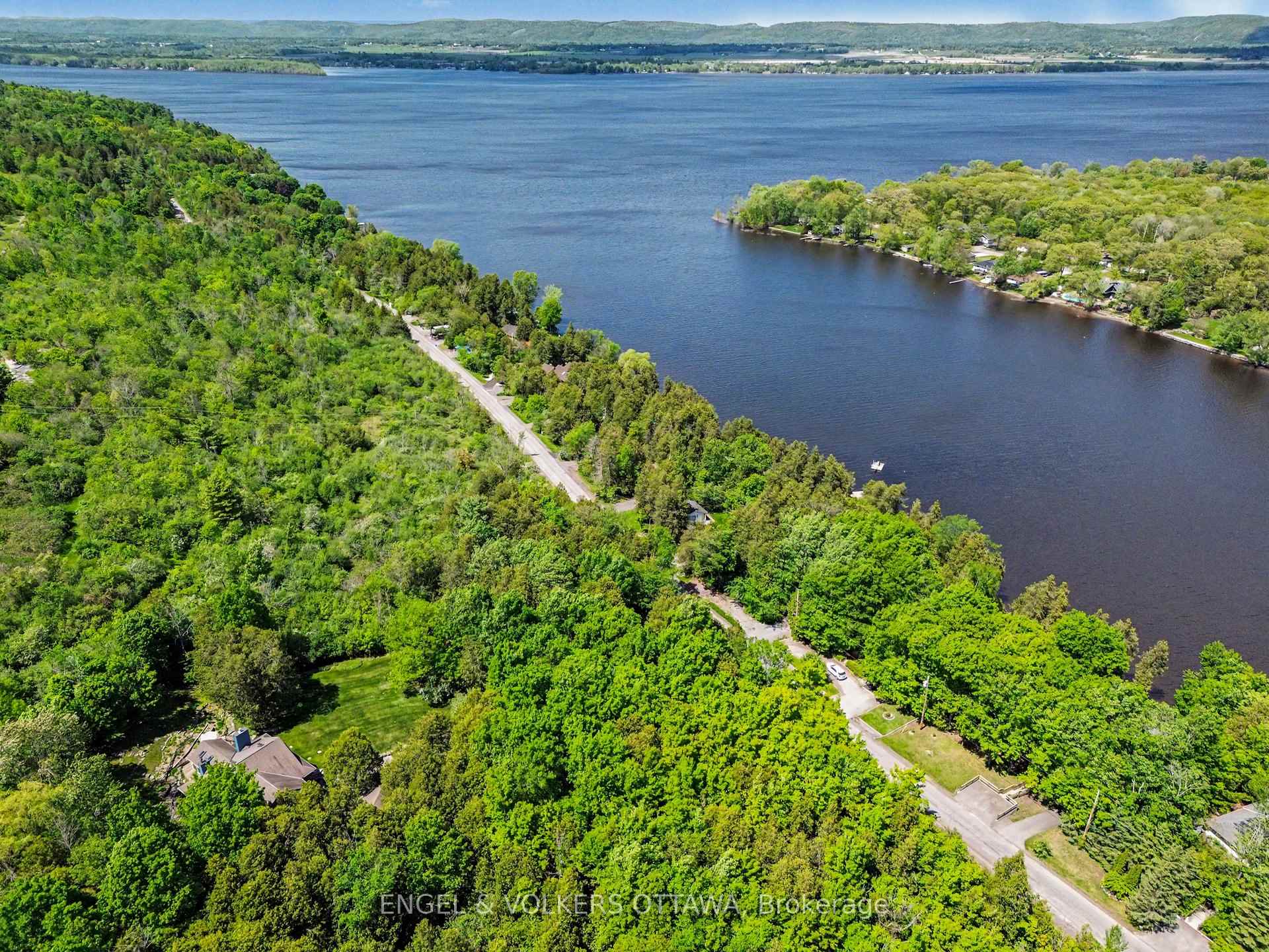 Photo 44 of 4637 Northwoods Drive, Ottawa, Constance Bay — HOMEH