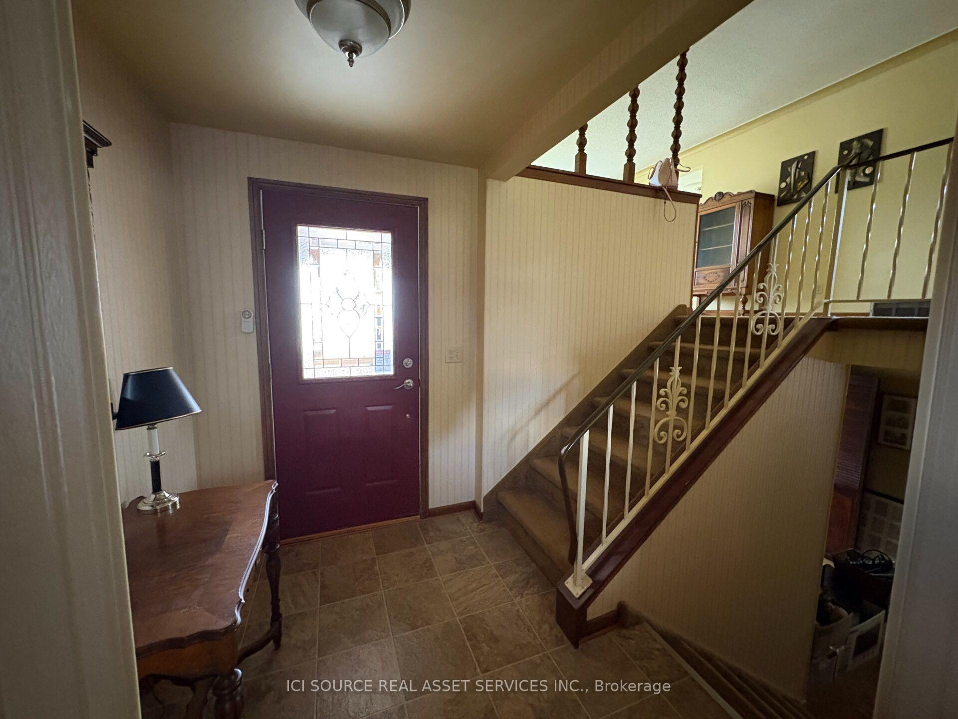 Photo 7 of 9440 Chestnut Drive, Windsor — HOMEH