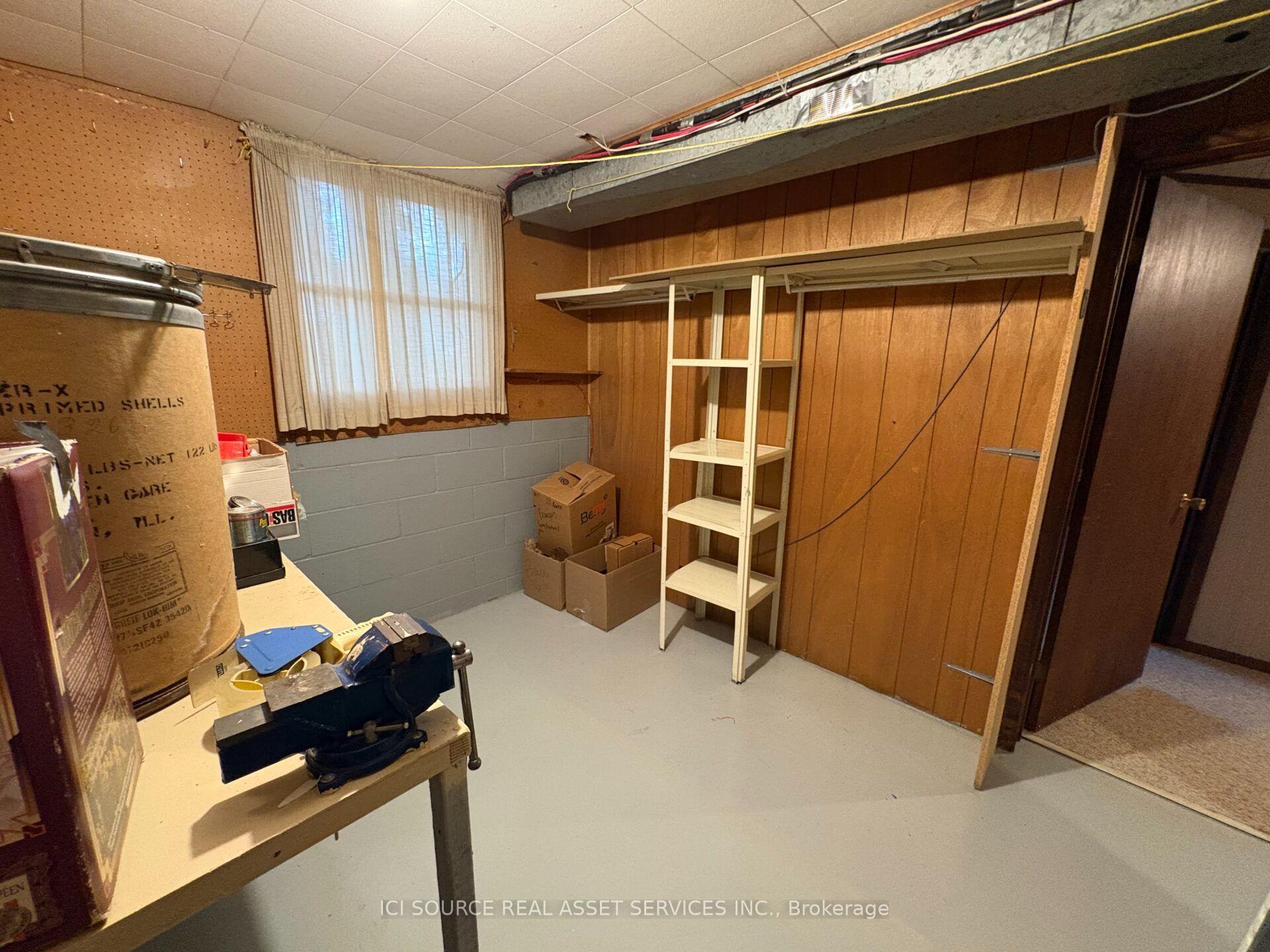 Photo 25 of 9440 Chestnut Drive, Windsor — HOMEH