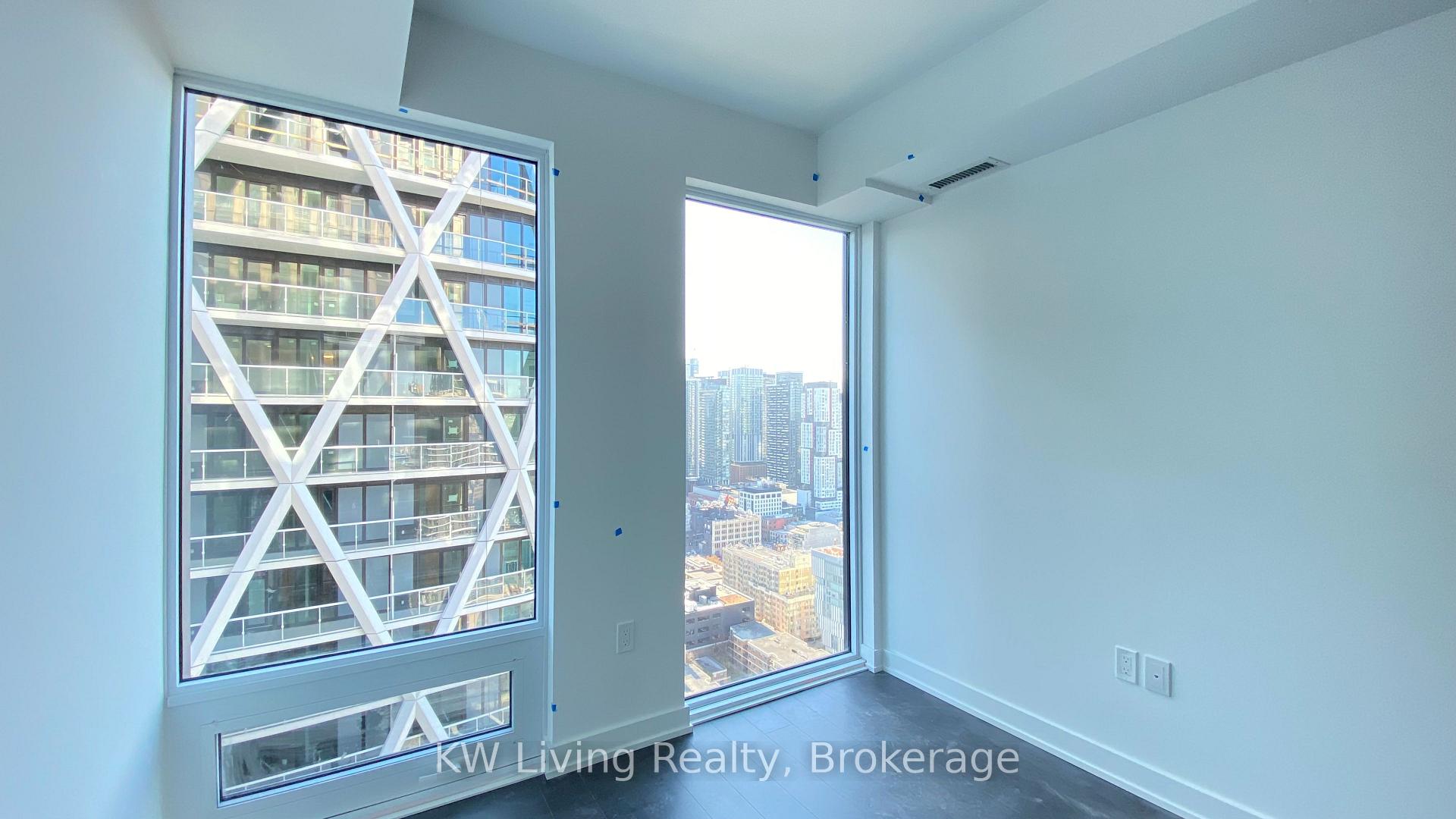 Photo 17 of Unit 3208, 238 Simcoe Street, Toronto, Kensington-Chinatown — HOMEH