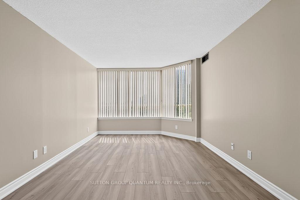 Photo 14 of Unit 709, 3605 Kariya Drive, Mississauga, City Centre — HOMEH