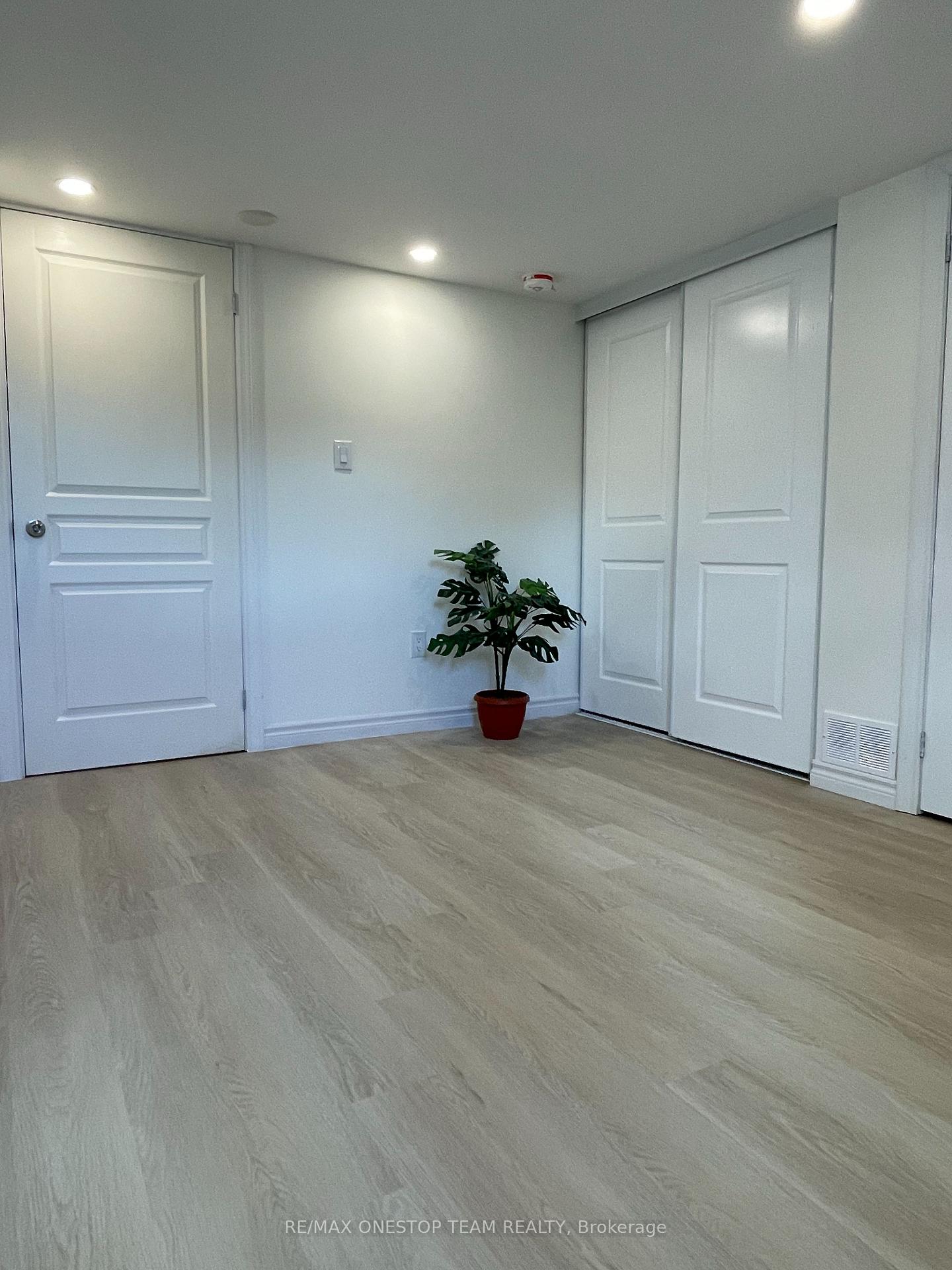 Photo 16 of Unit Lower, 3117 River Rock Path, Oakville, Joshua Meadows — HOMEH