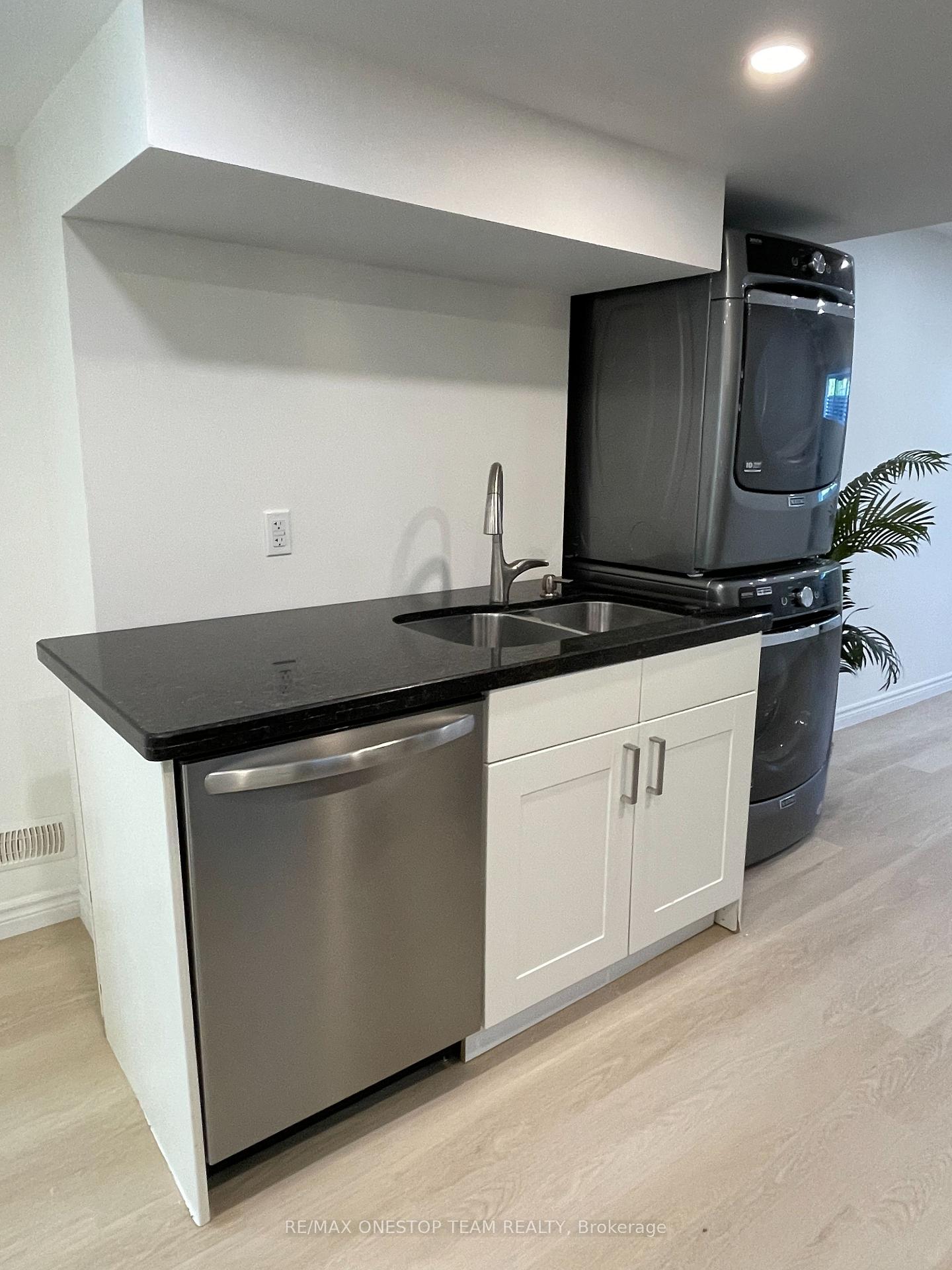 Photo 13 of Unit Lower, 3117 River Rock Path, Oakville, Joshua Meadows — HOMEH