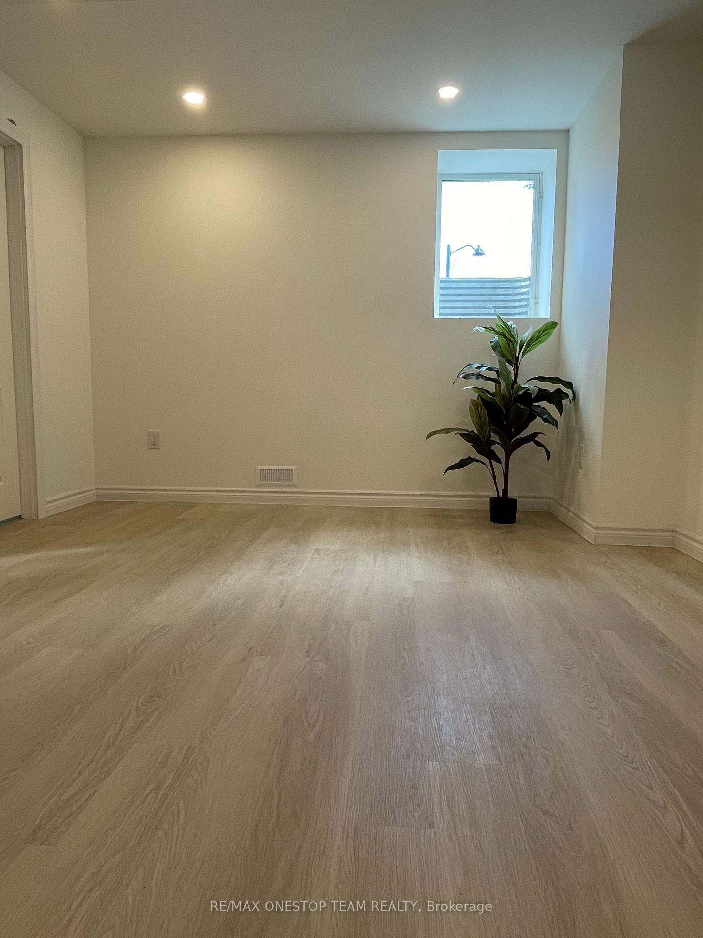 Photo 18 of Unit Lower, 3117 River Rock Path, Oakville, Joshua Meadows — HOMEH