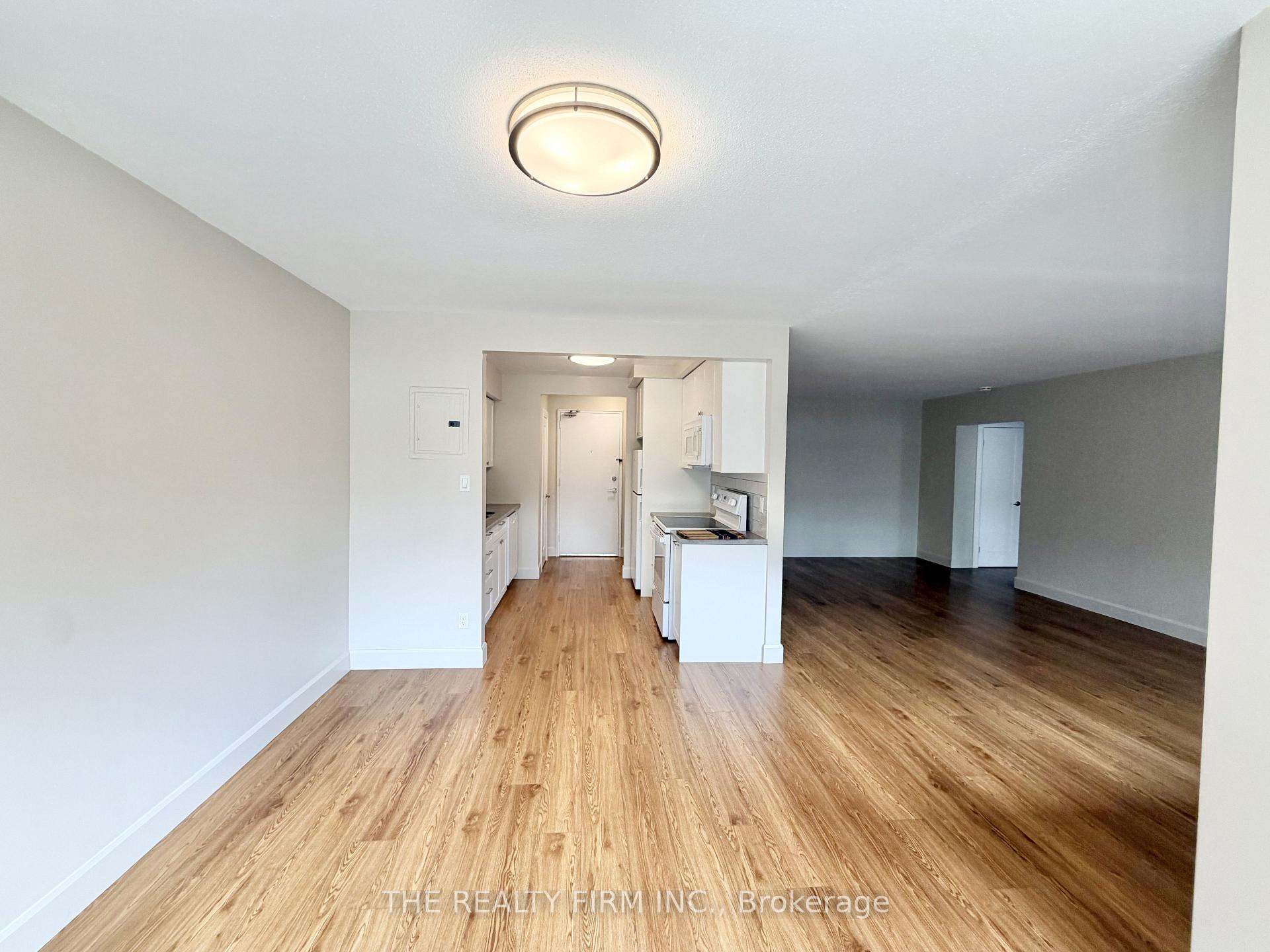 Photo 5 of Unit 209, 10 Beechwood Place, London, South F — HOMEH