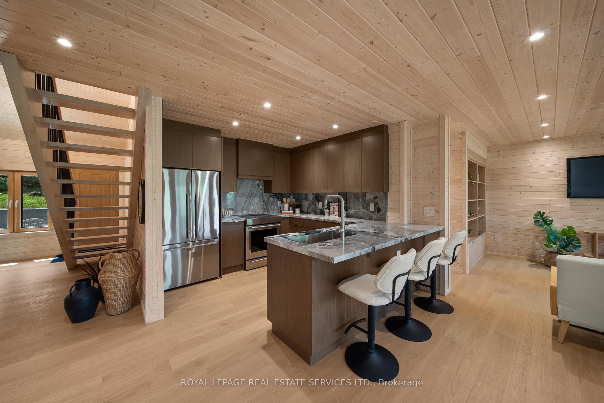 Photo 14 of 1024 Lidsley Road, Muskoka Lakes, Wood (Muskoka Lakes) — HOMEH