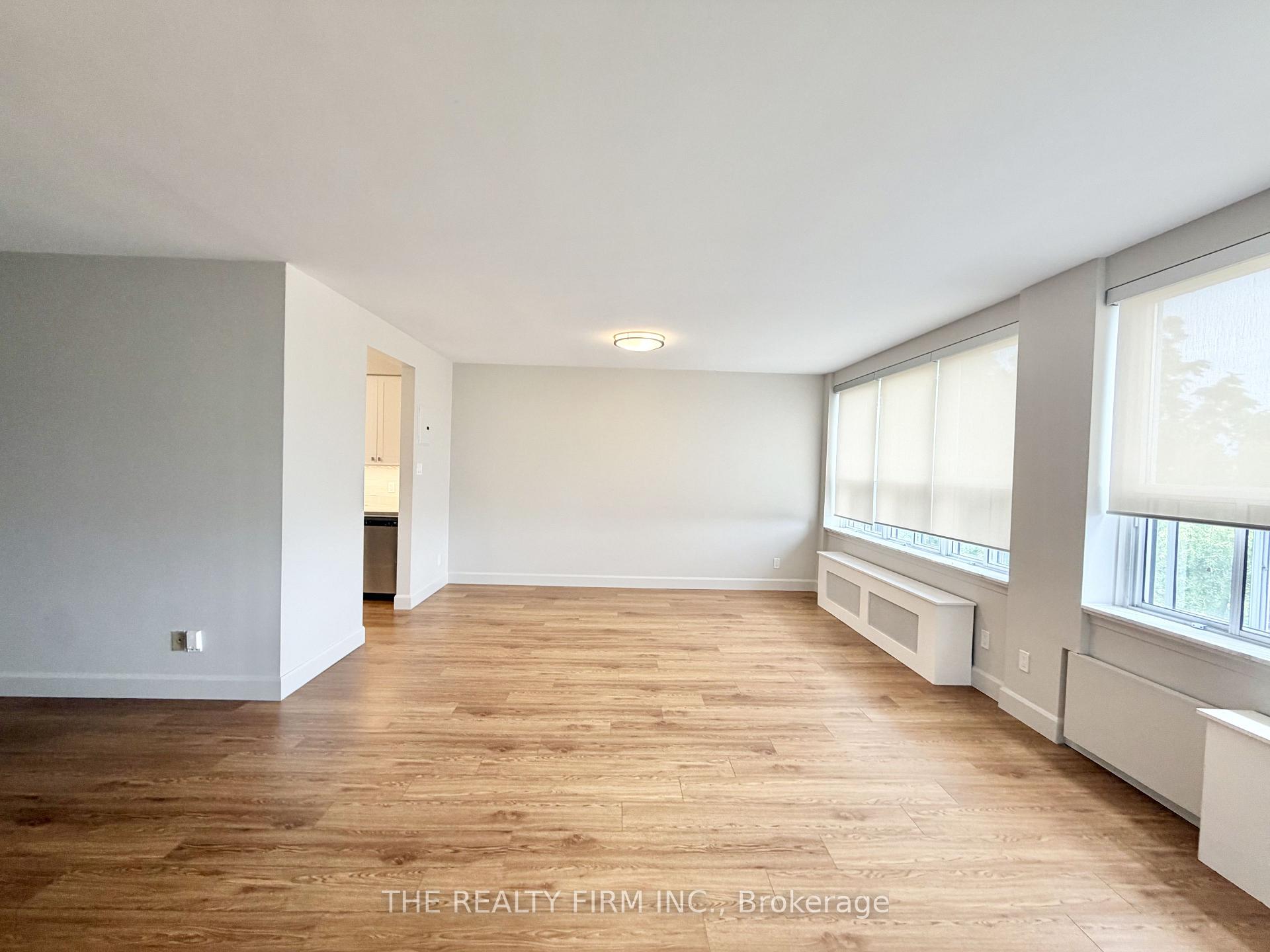 Photo 4 of Unit 801, 10 Beechwood Place, London, South F — HOMEH
