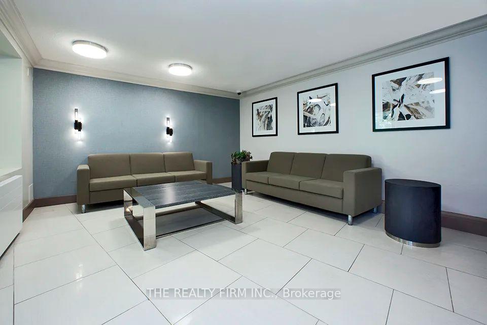 Photo 22 of Unit 801, 10 Beechwood Place, London, South F — HOMEH