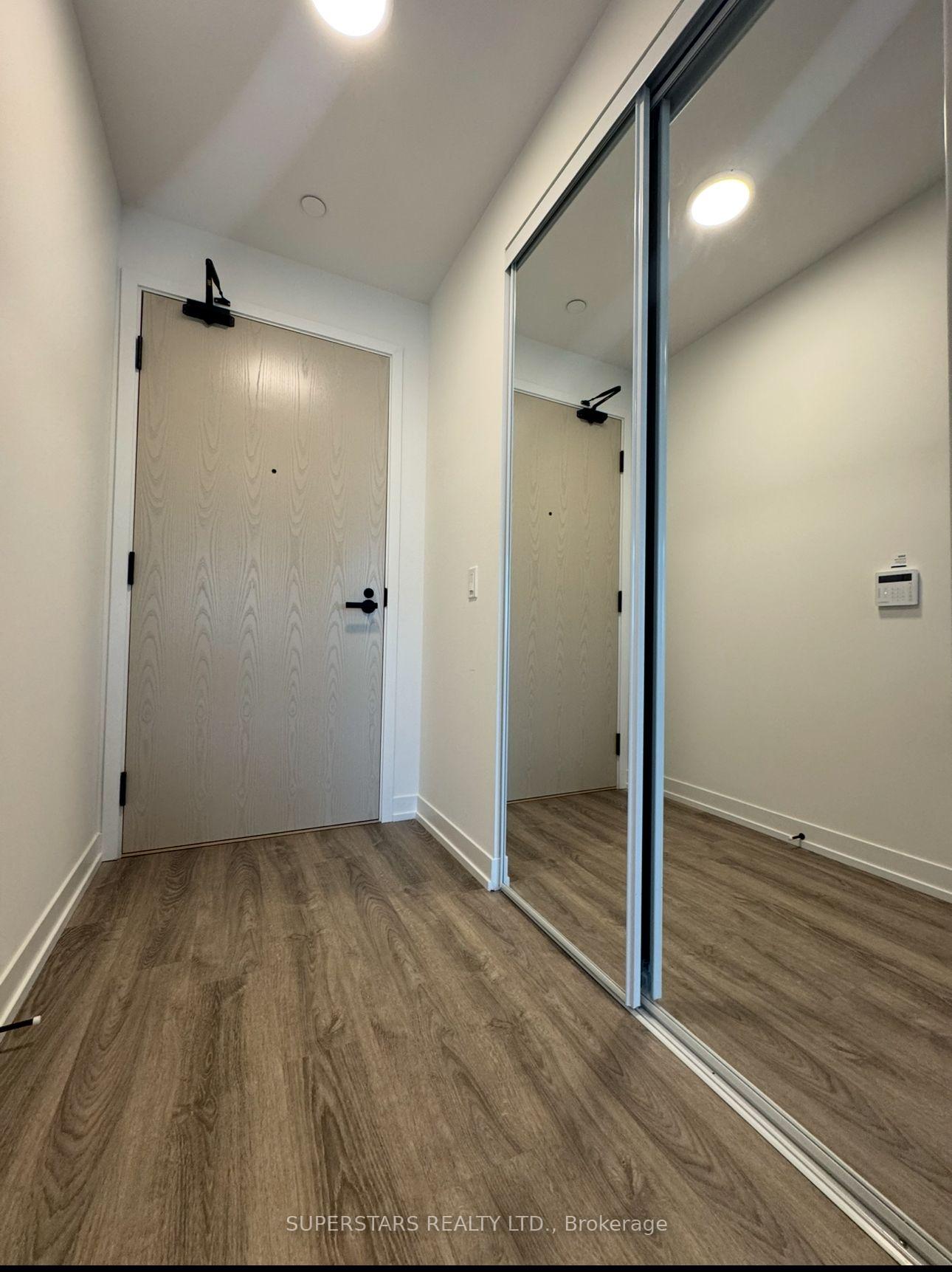 Photo 2 of Unit 4517, 195 Commerce Street, Vaughan, Vaughan Corporate Centre — HOMEH