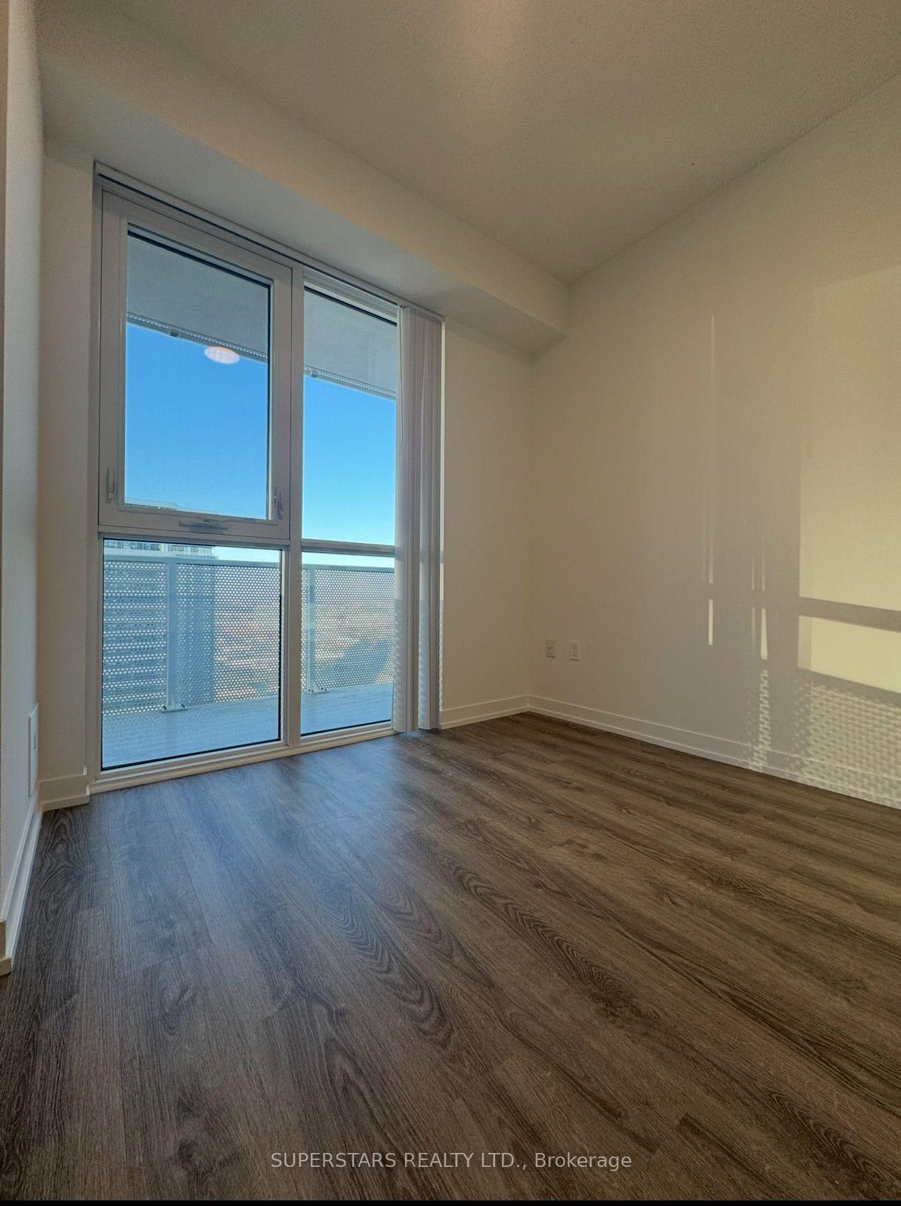 Photo 8 of Unit 4517, 195 Commerce Street, Vaughan, Vaughan Corporate Centre — HOMEH