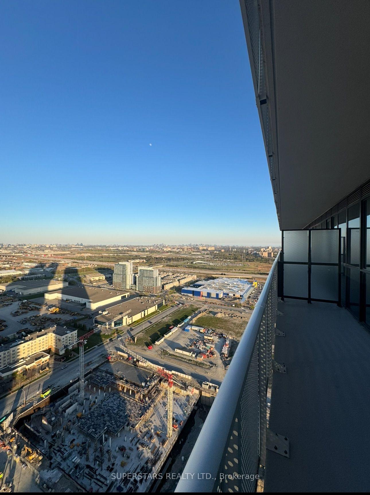 Photo 11 of Unit 4517, 195 Commerce Street, Vaughan, Vaughan Corporate Centre — HOMEH