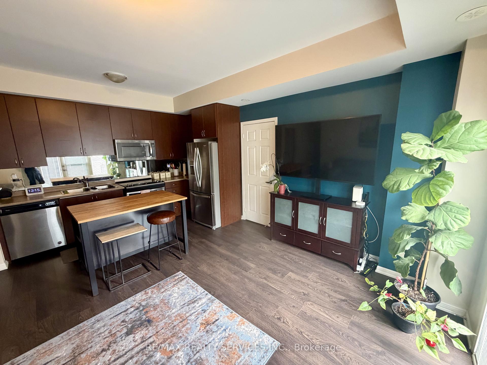 Photo 6 of Unit 256, 250 Sunny Meadow Boulevard, Brampton, Sandringham-Wellington — HOMEH
