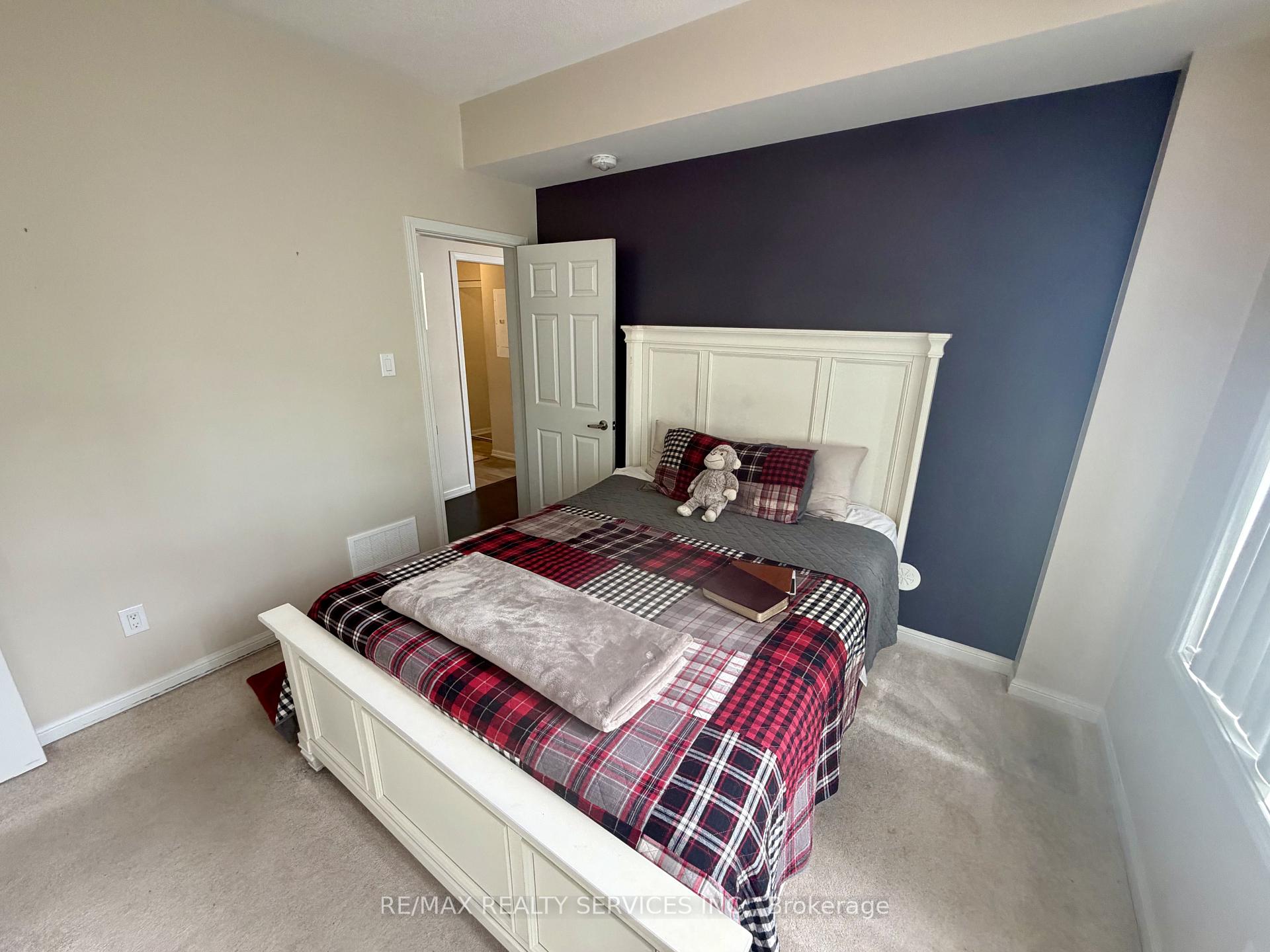 Photo 13 of Unit 256, 250 Sunny Meadow Boulevard, Brampton, Sandringham-Wellington — HOMEH