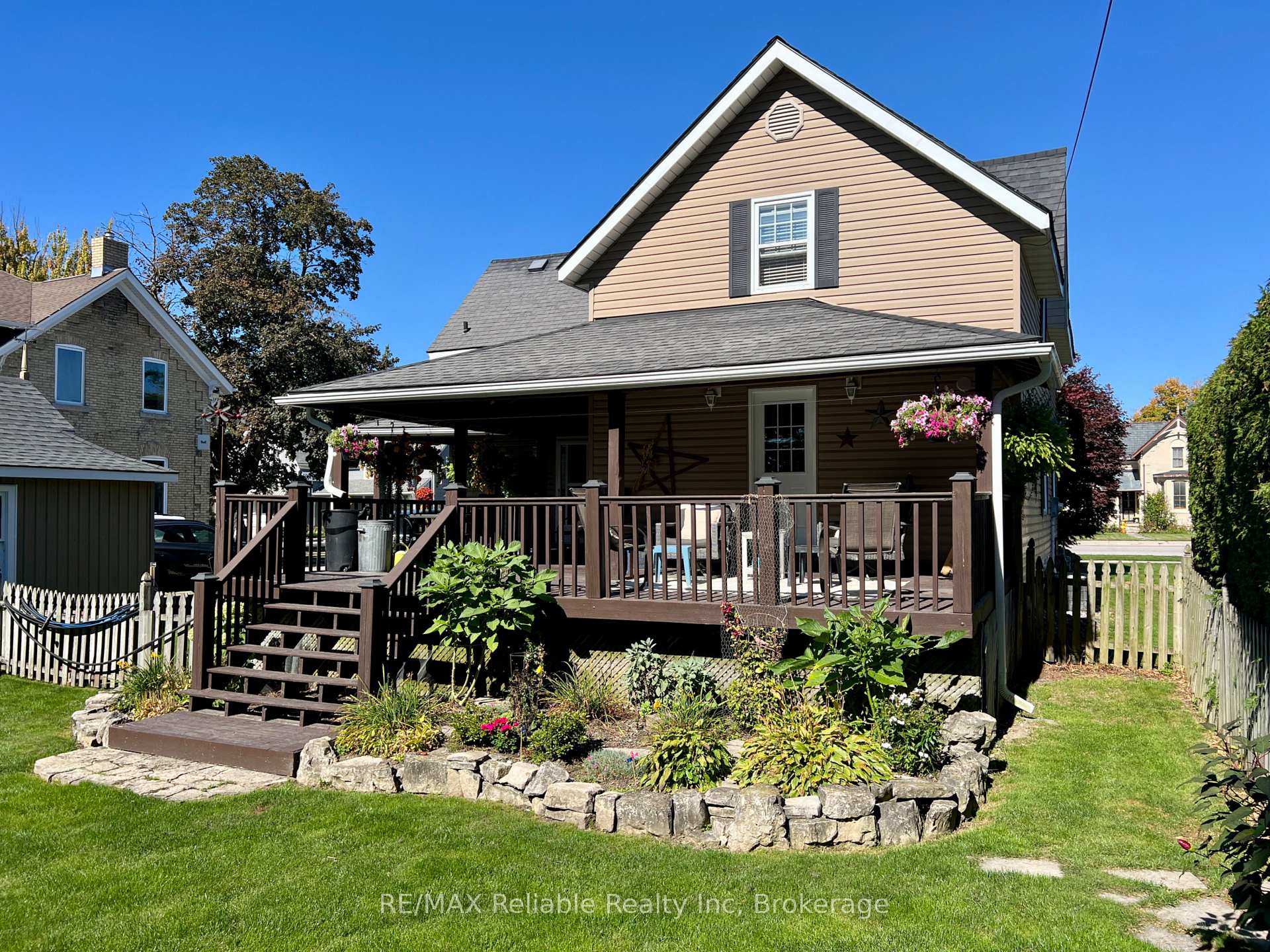 Photo 36 of 91 King Street, Bluewater, Hensall — HOMEH