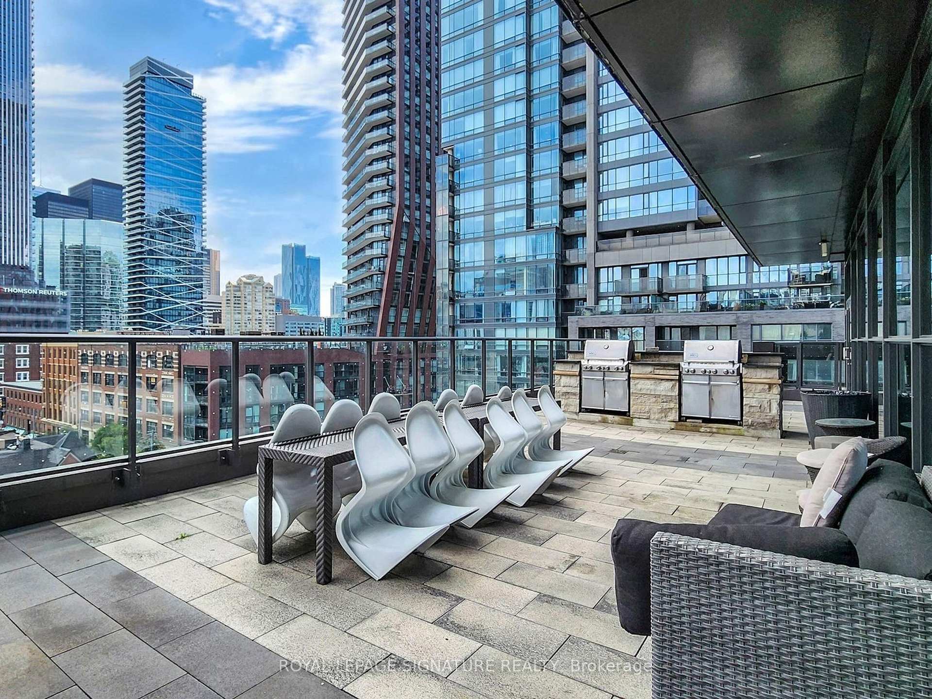 Photo 22 of Unit 2601, 290 Adelaide Street W, Toronto, Waterfront Communities — HOMEH