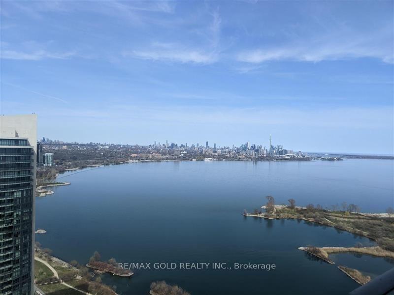 Photo 15 of Unit 3803, 20 Shore Breeze Drive, Etobicoke, Mimico — HOMEH
