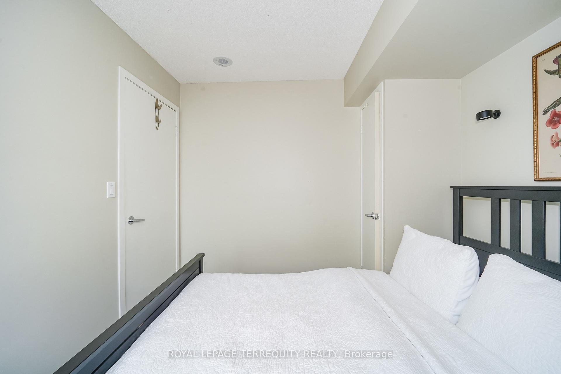 Photo 12 of Unit 2907, 397 Front Street W, Toronto, Waterfront Communities — HOMEH