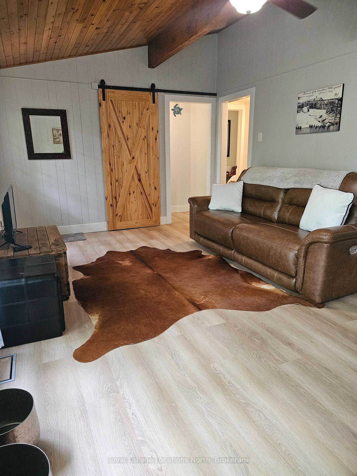 Photo 17 of 1204 Tiny Beaches Road North, Tiny, Rural Tiny — HOMEH