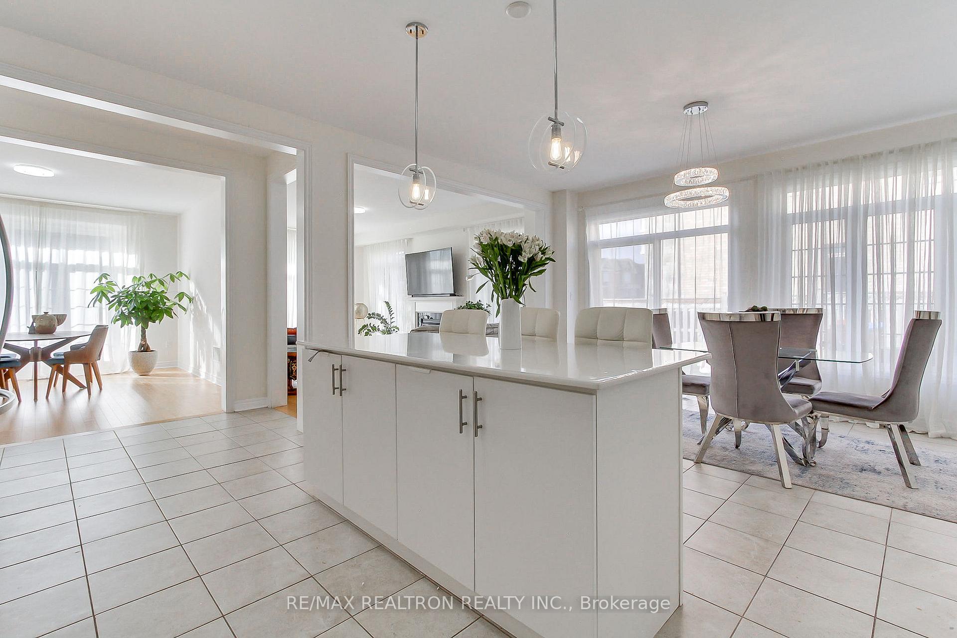Photo 17 of 2236 Lozenby Street, Innisfil, Alcona — HOMEH