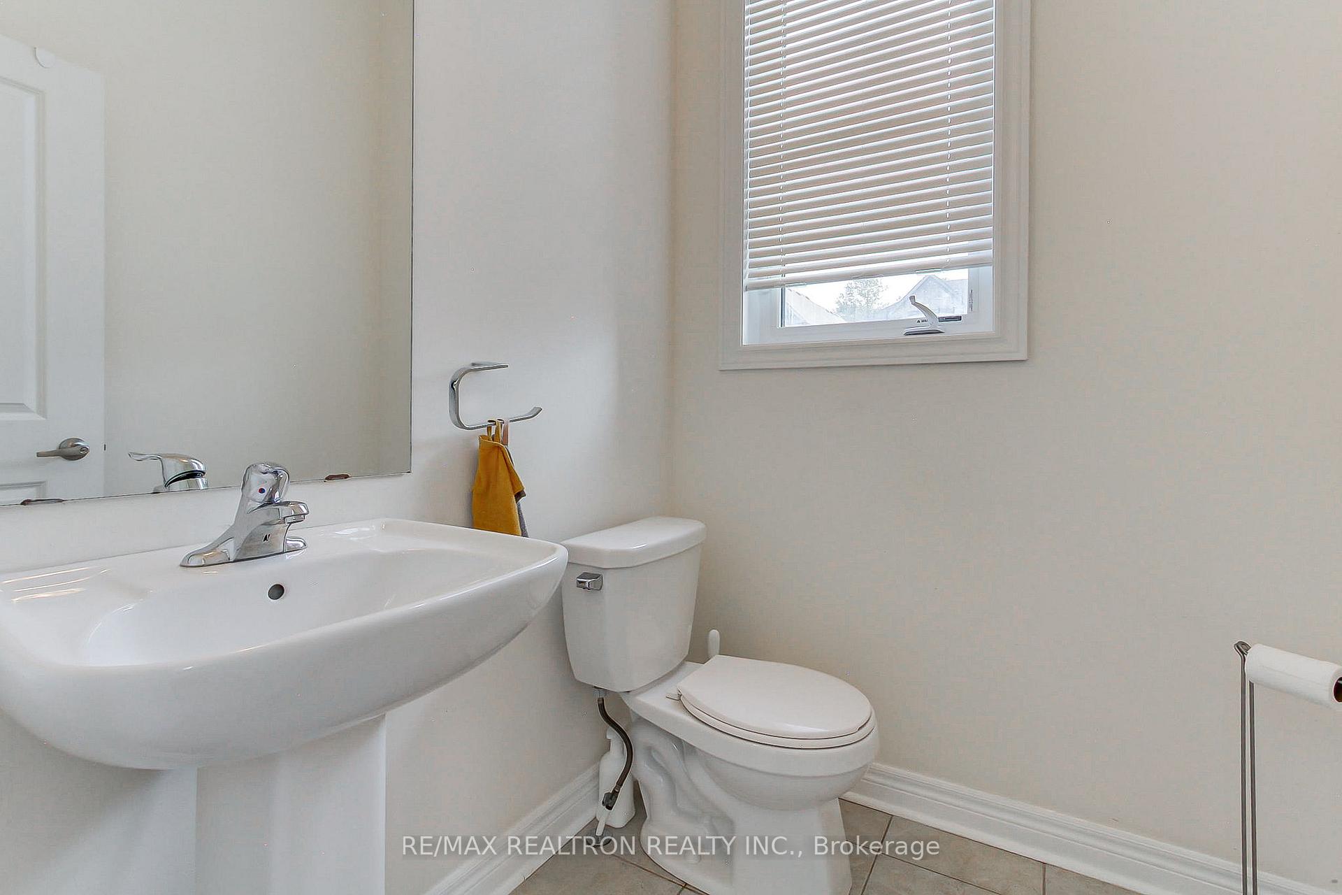 Photo 26 of 2236 Lozenby Street, Innisfil, Alcona — HOMEH