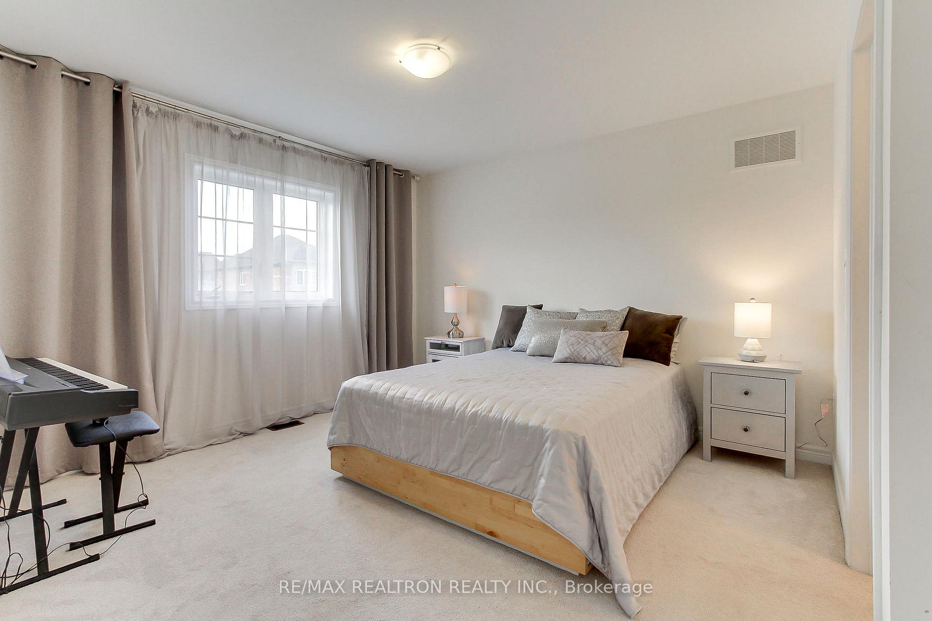 Photo 41 of 2236 Lozenby Street, Innisfil, Alcona — HOMEH