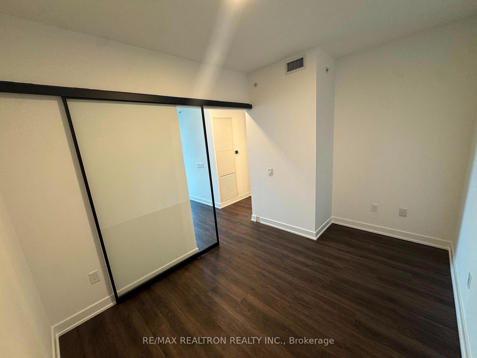Photo 10 of Unit 4306, 609 Sherbourne Street, Toronto, North St. James Town — HOMEH