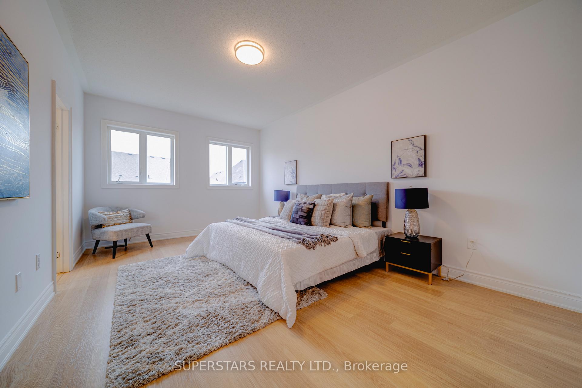 Photo 16 of 6 Temple Avenue, East Gwillimbury, Sharon — HOMEH