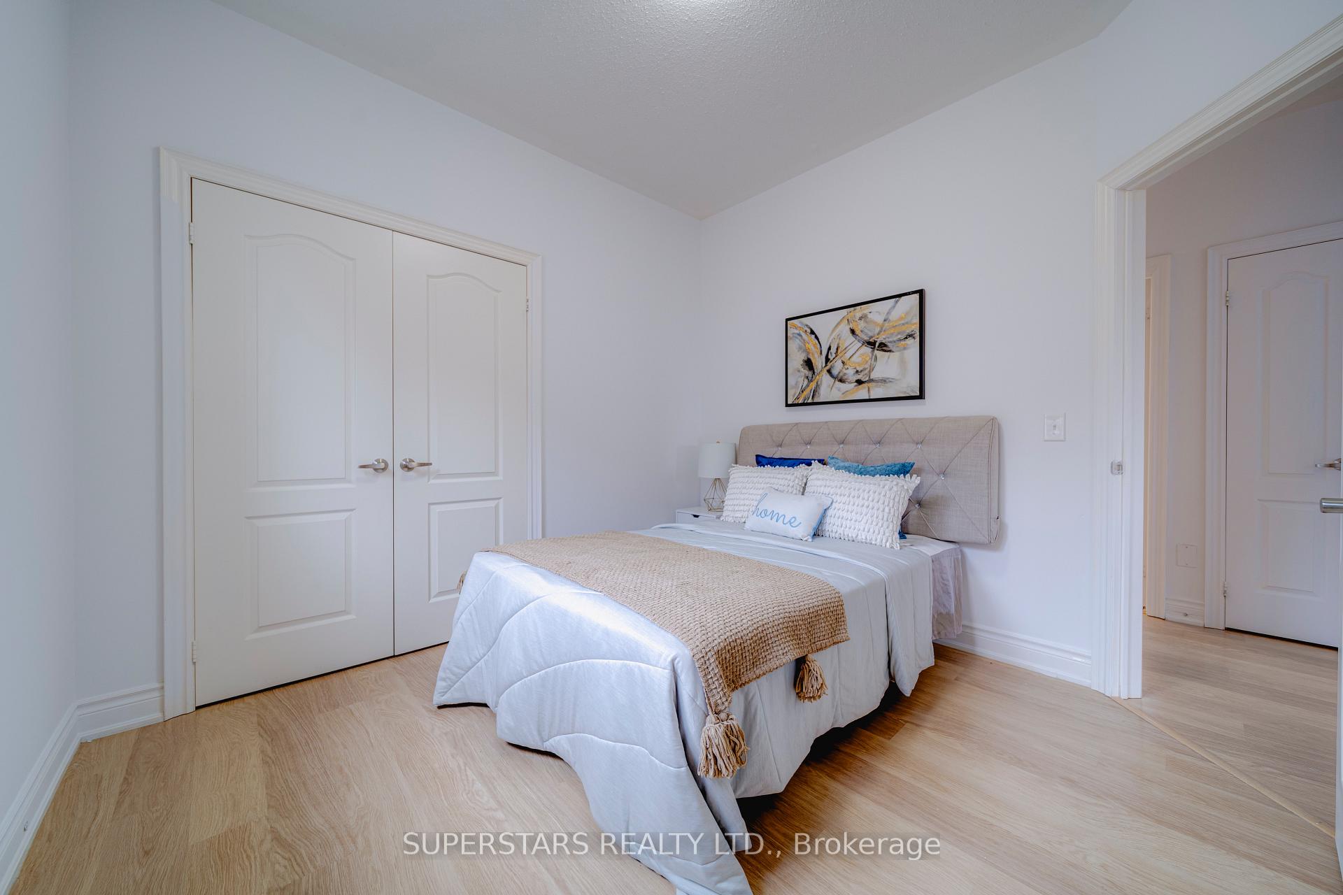 Photo 22 of 6 Temple Avenue, East Gwillimbury, Sharon — HOMEH