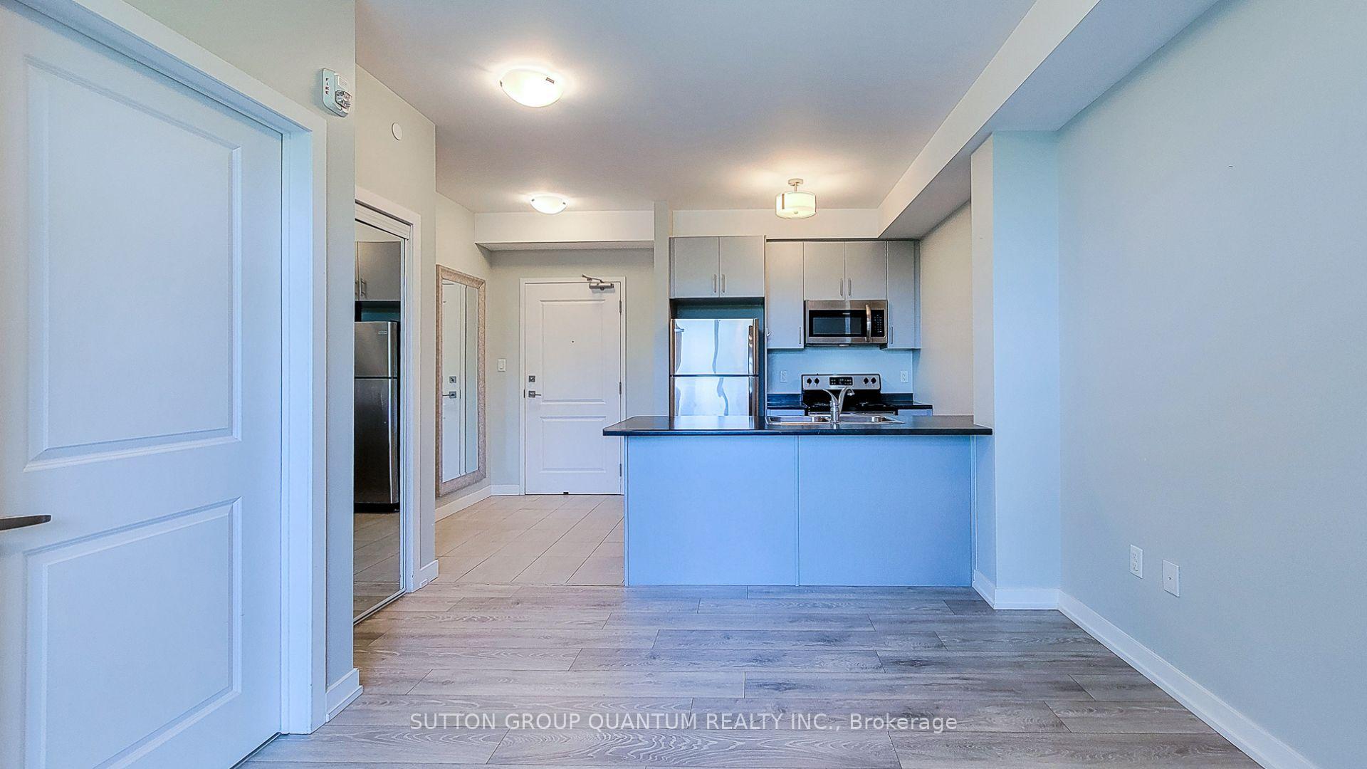 Photo 3 of Unit 424, 125 Shoreview Road, Hamilton, Lakeshore — HOMEH