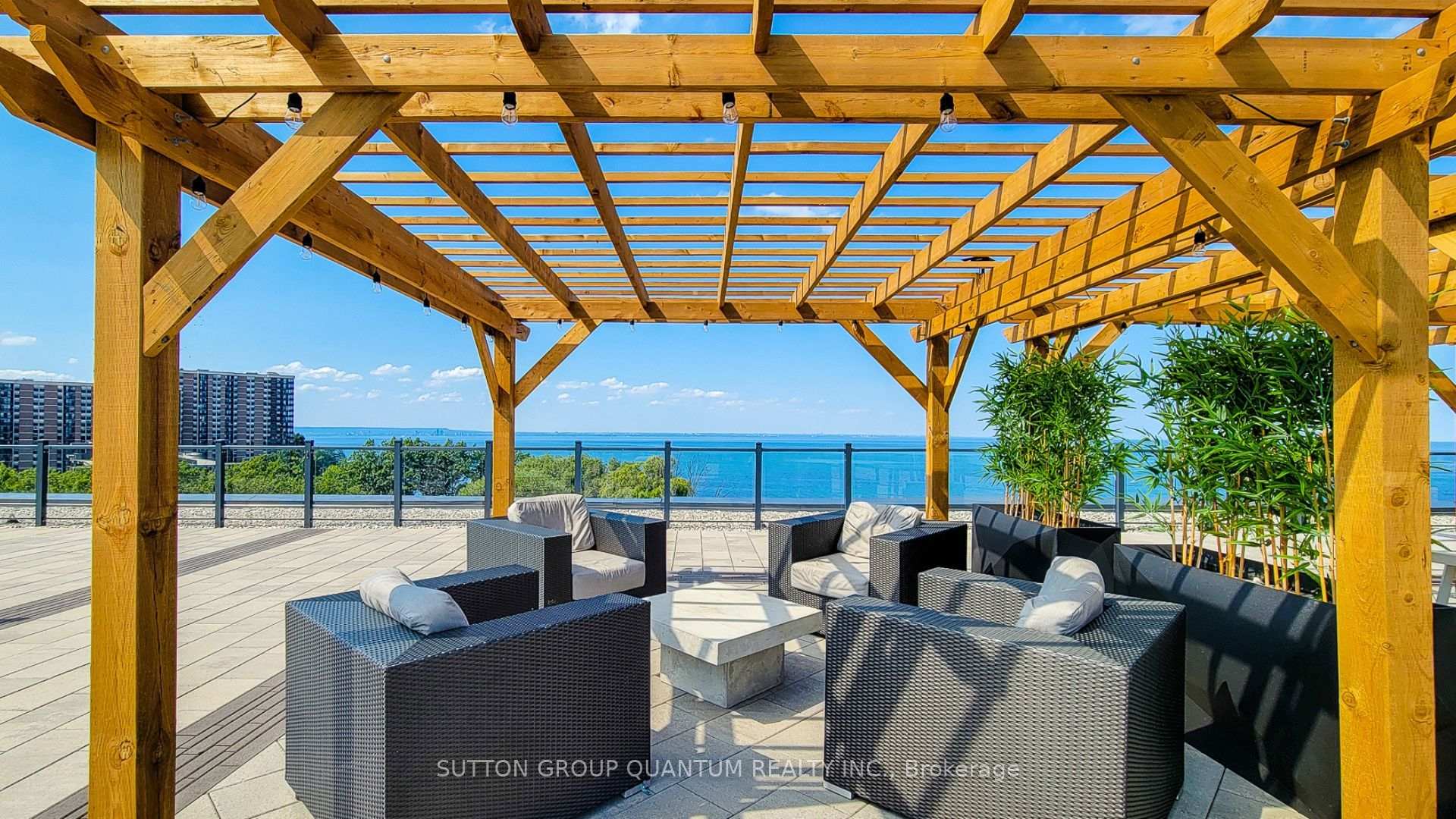 Photo 13 of Unit 424, 125 Shoreview Road, Hamilton, Lakeshore — HOMEH