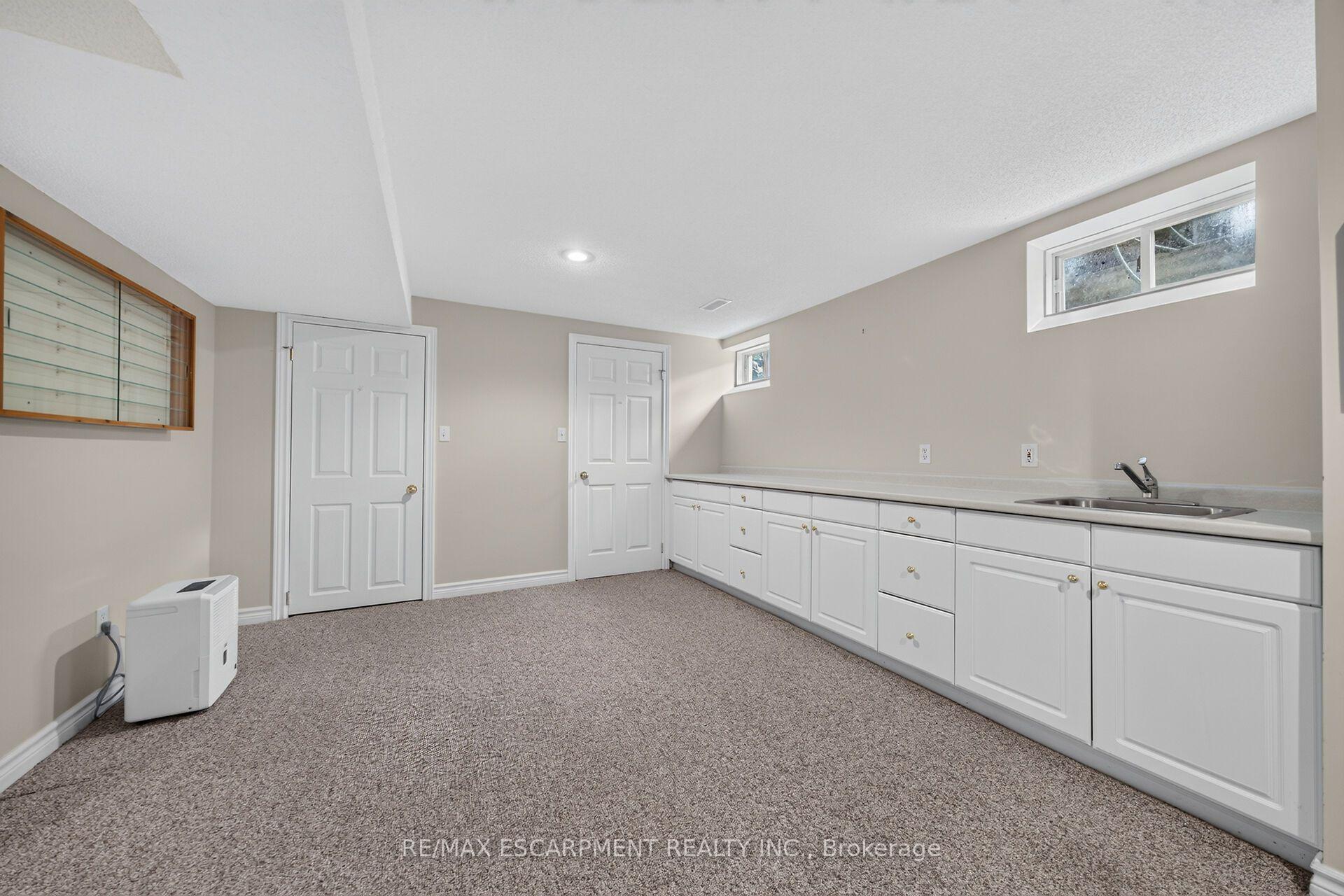 Photo 65 of 21 Twentyplace Boulevard, Hamilton, Mount Hope — HOMEH