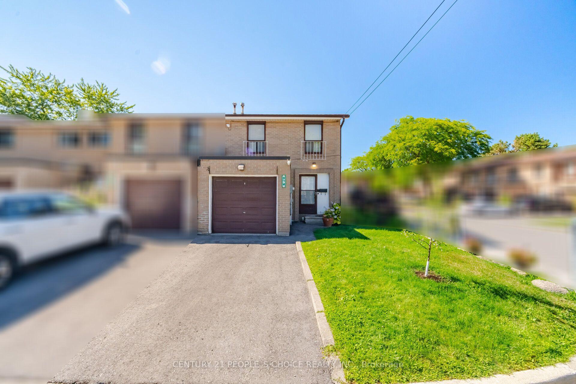 Photo 3 of 79 Fleetwood Crescent, Brampton, Southgate — HOMEH
