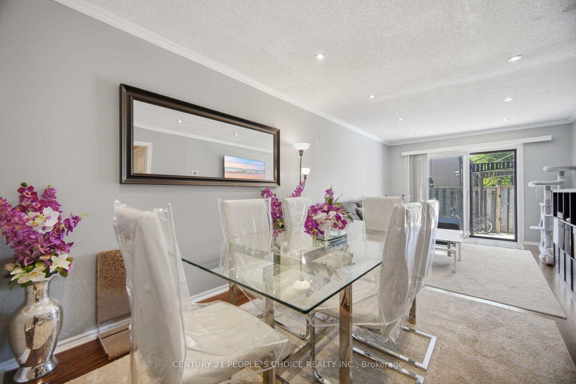 Photo 11 of 79 Fleetwood Crescent, Brampton, Southgate — HOMEH