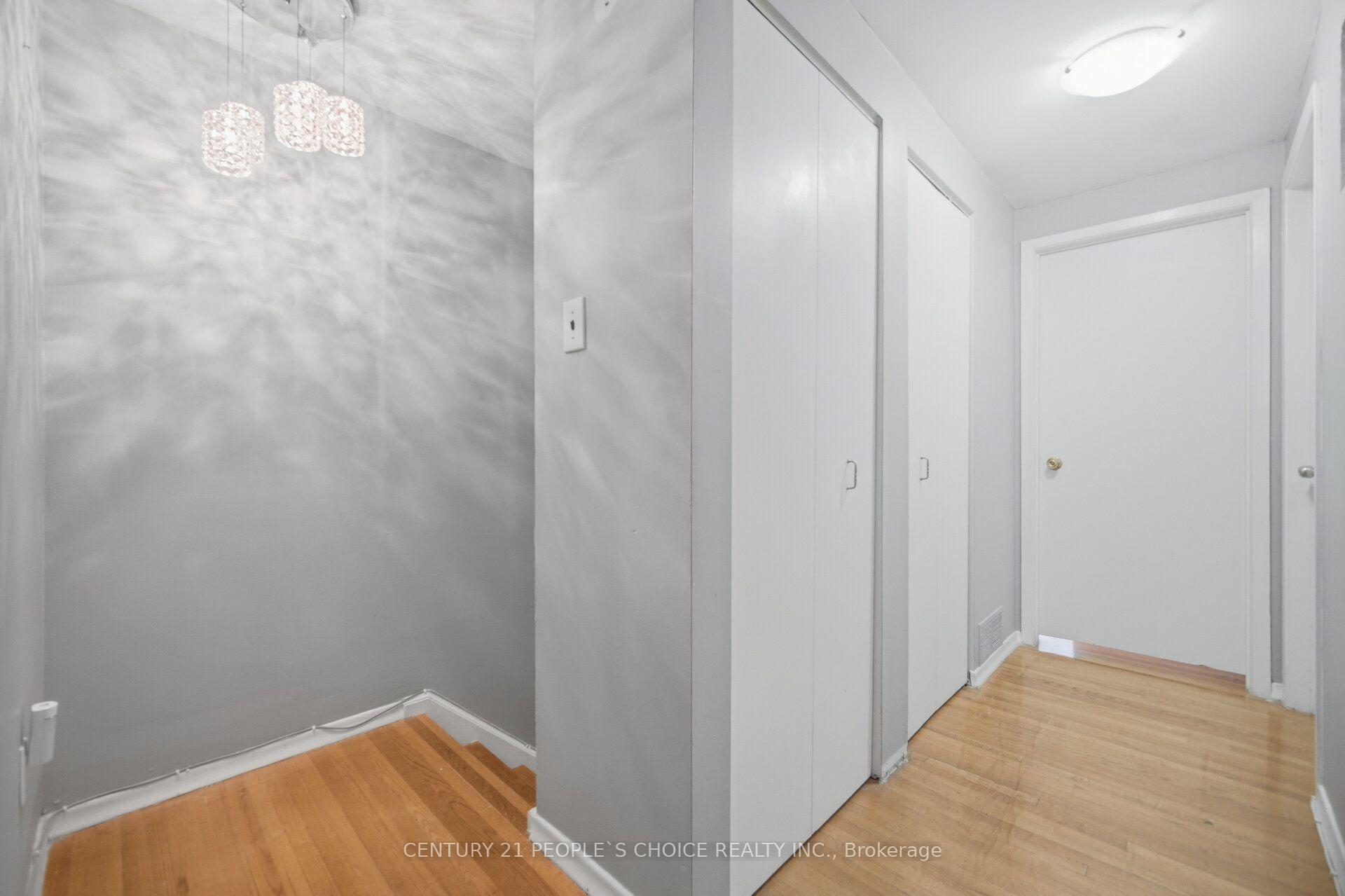 Photo 20 of 79 Fleetwood Crescent, Brampton, Southgate — HOMEH