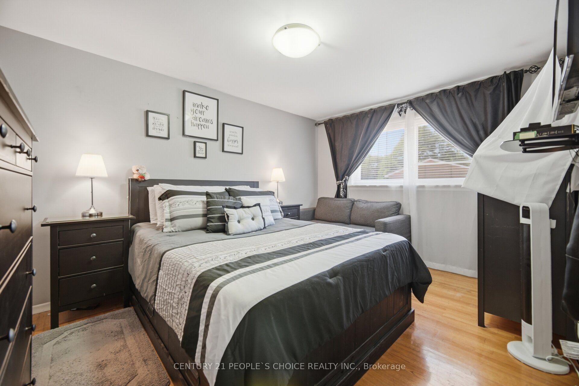 Photo 22 of 79 Fleetwood Crescent, Brampton, Southgate — HOMEH