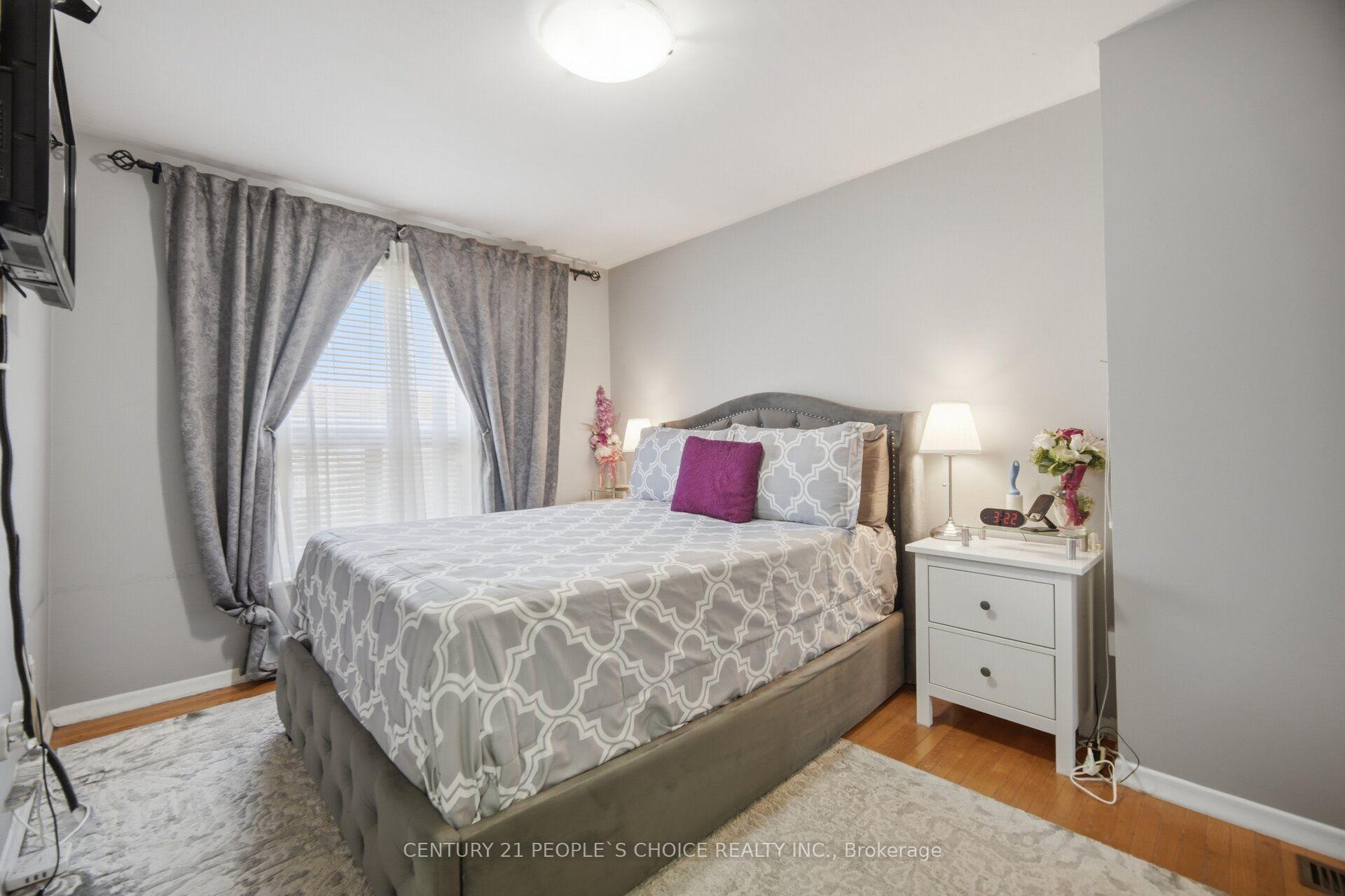 Photo 25 of 79 Fleetwood Crescent, Brampton, Southgate — HOMEH