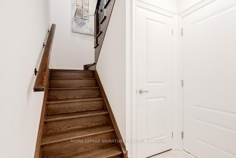 Photo 10 of 1309 Anthonia Trail, Oakville, Joshua Meadows — HOMEH