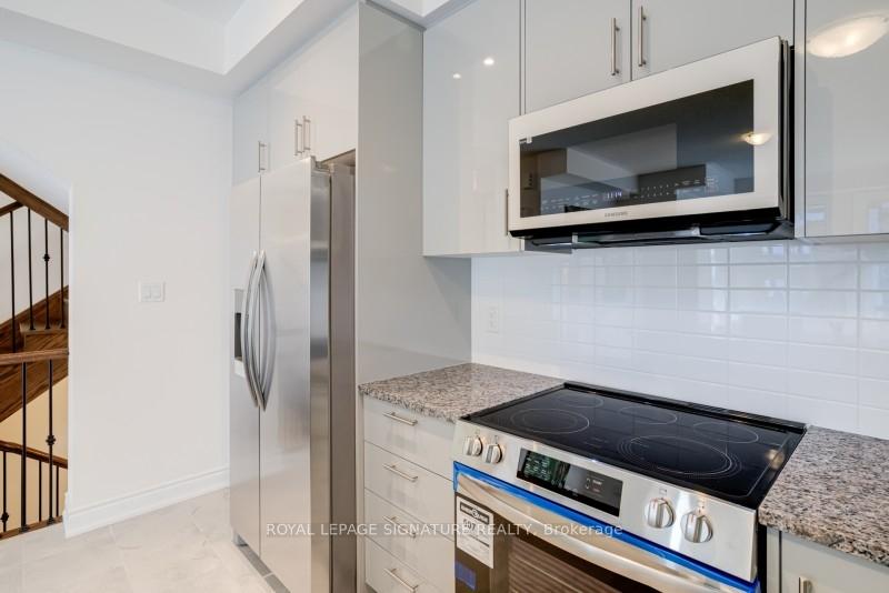 Photo 16 of 1309 Anthonia Trail, Oakville, Joshua Meadows — HOMEH