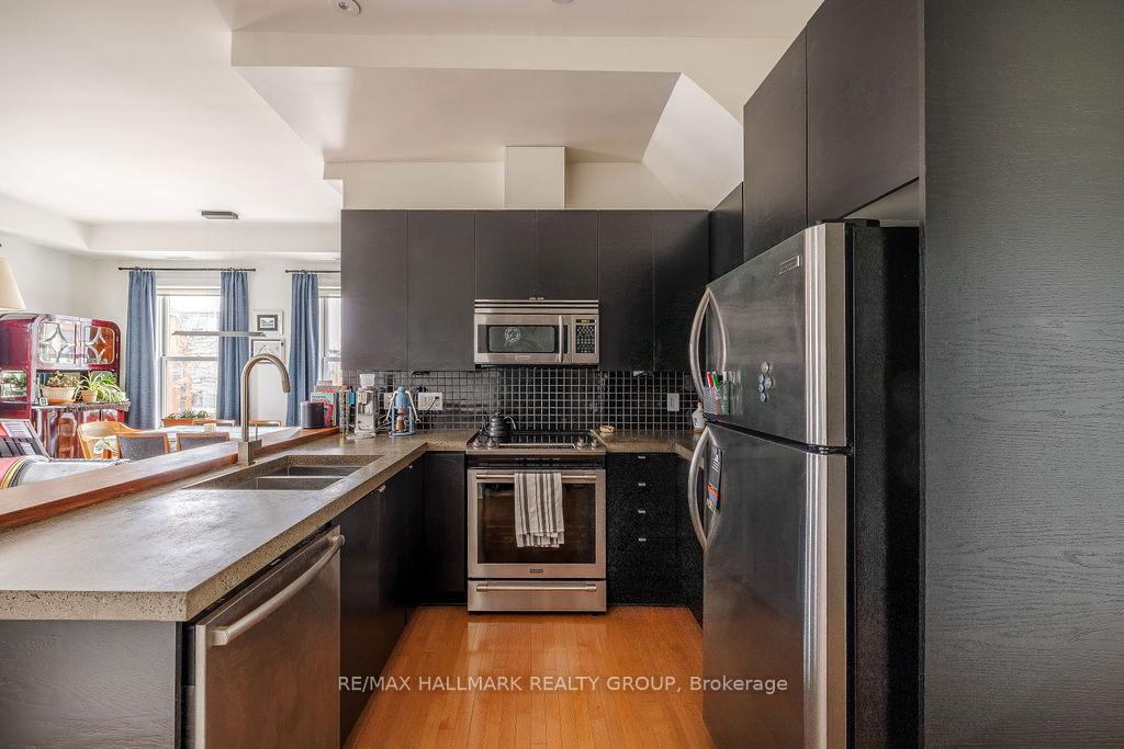 Photo 10 of 226 Dalhousie Avenue, Ottawa, Lower Town/Byward Market — HOMEH