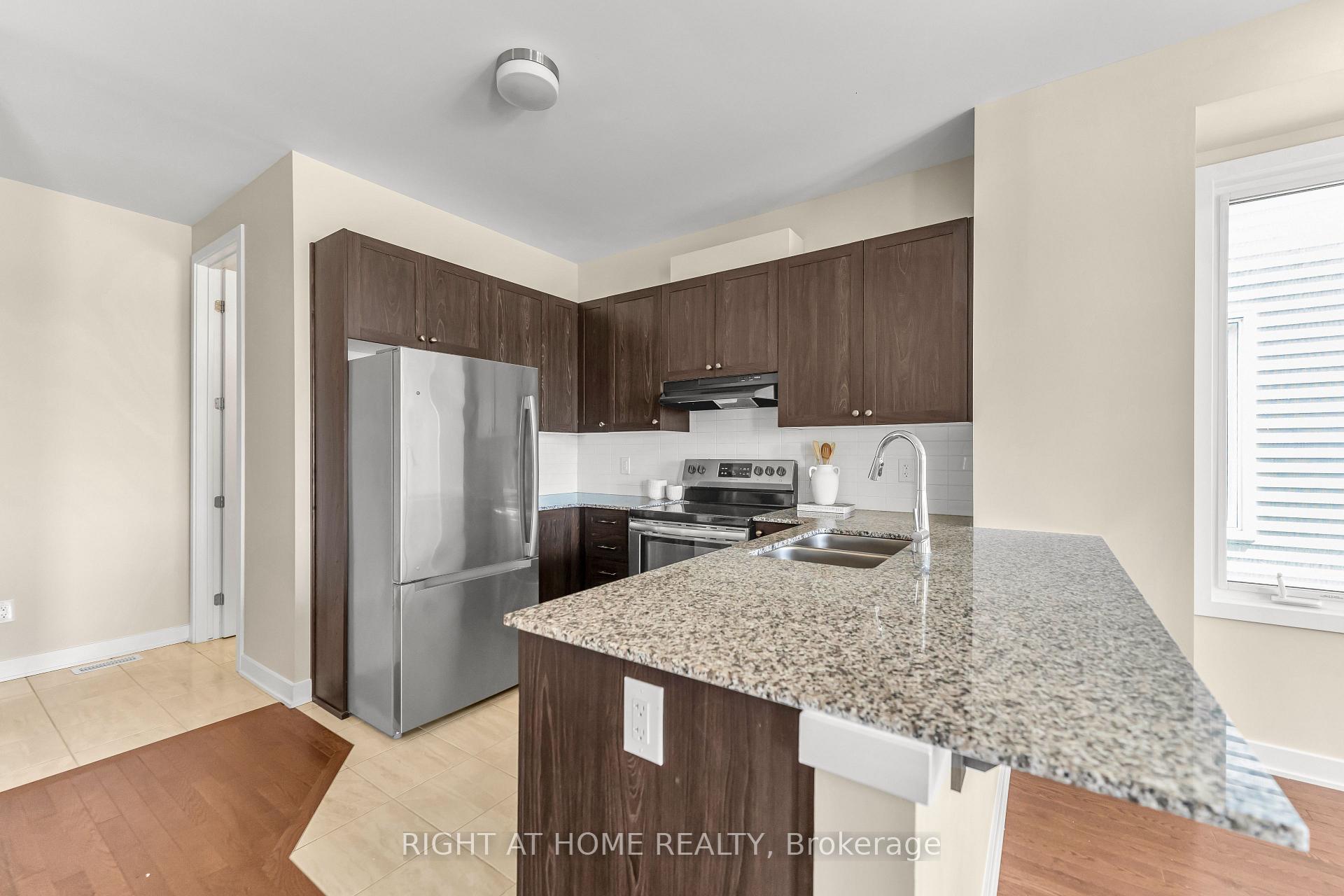 Photo 11 of 6319 Perth Street, Ottawa, Btwn Franktown Rd. & Fallowfield Rd. — HOMEH