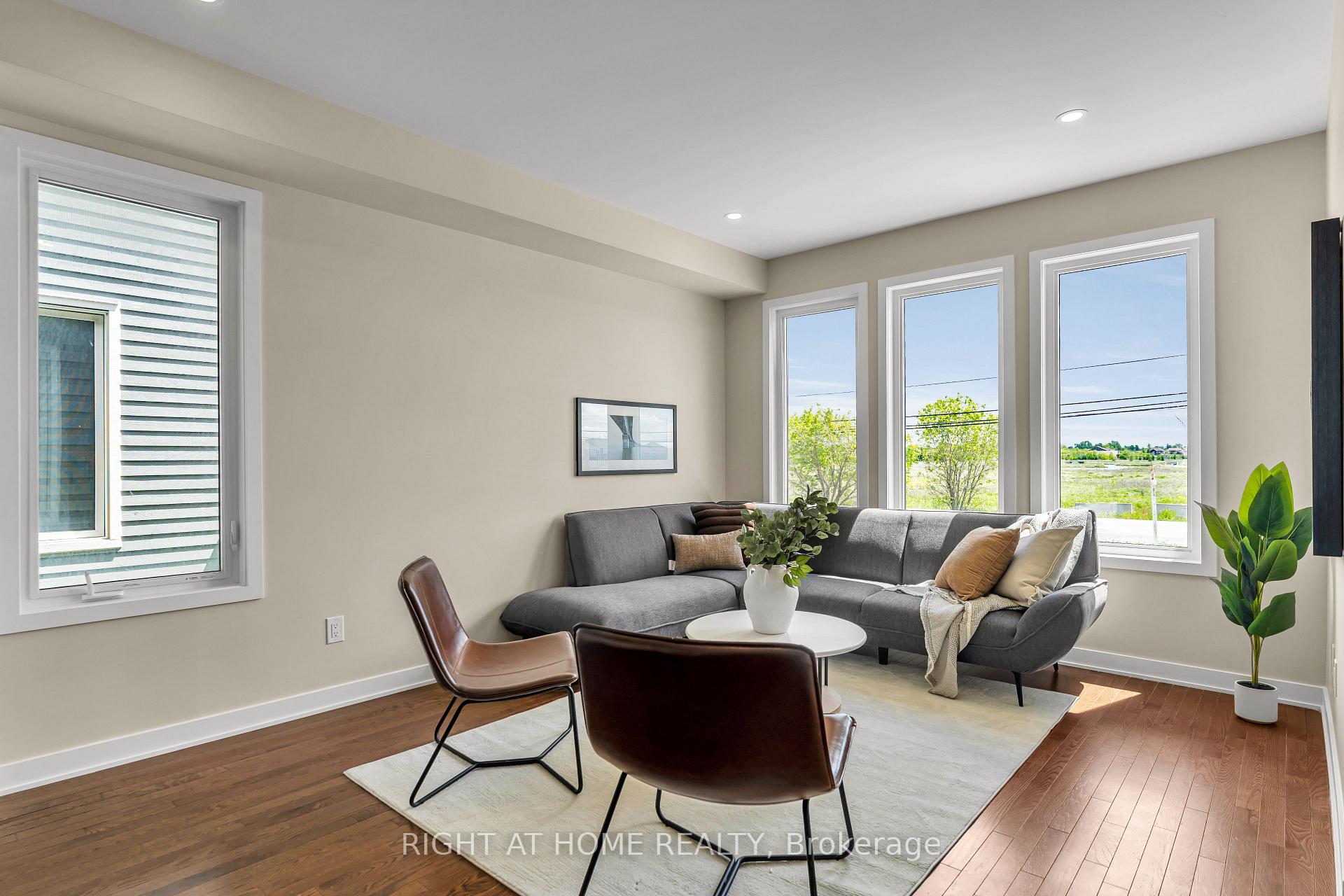 Photo 14 of 6319 Perth Street, Ottawa, Btwn Franktown Rd. & Fallowfield Rd. — HOMEH